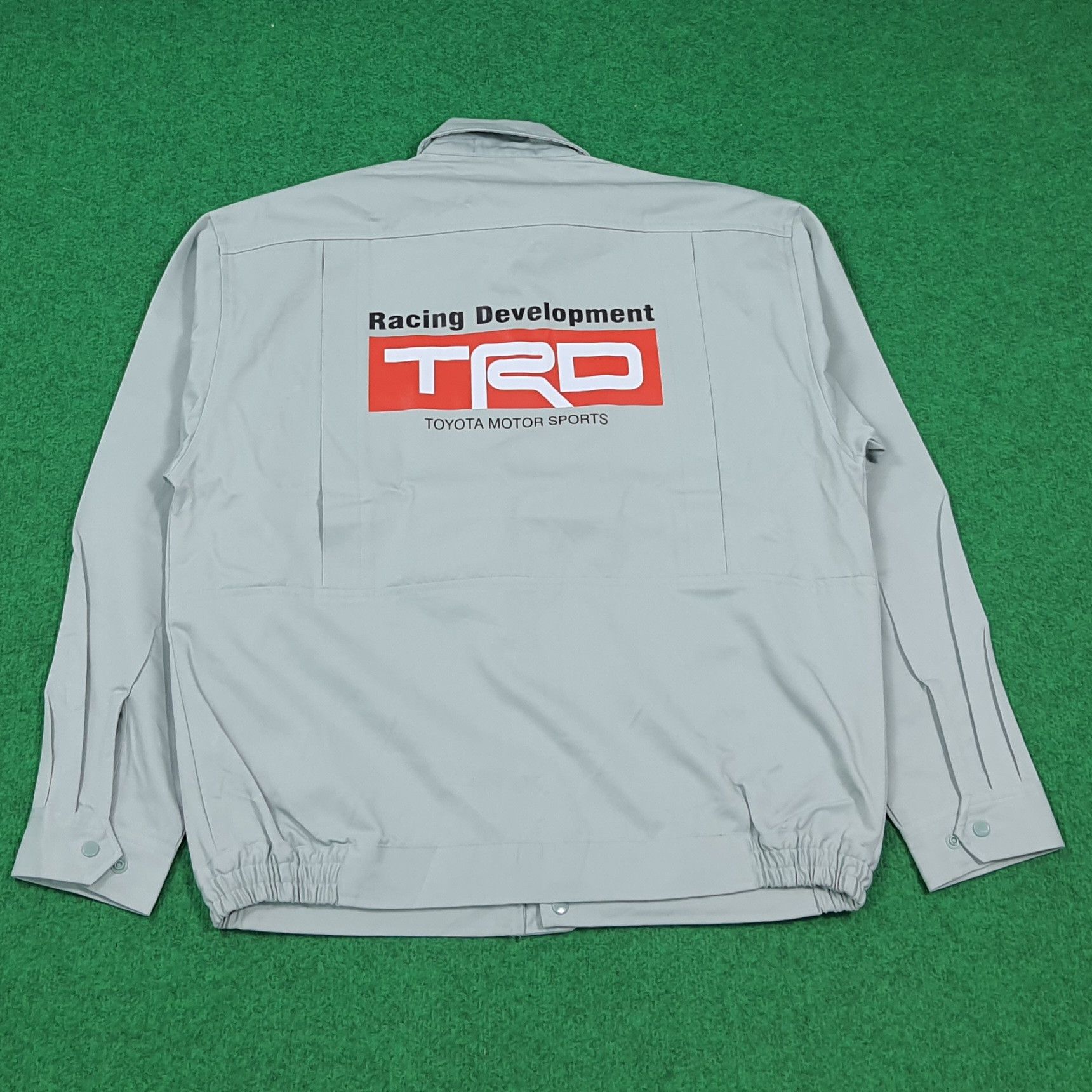 Japanese Brand Vintage TRD Toyota Motorsports Custom Logo Jacket C288N12 Size US L / EU 52-54 / 3 - 1 Thumbnail