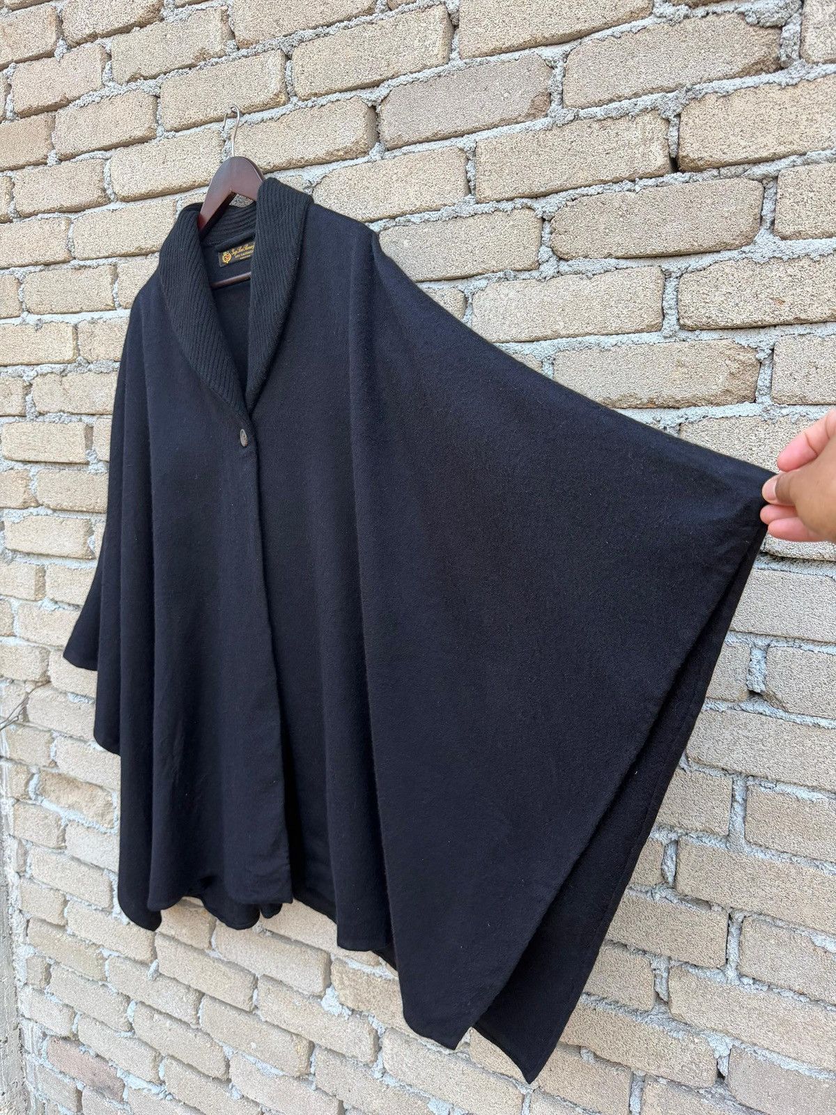 Loro Piana Loro Piana Poncho Size US M / EU 48-50 / 2 - 6 Thumbnail
