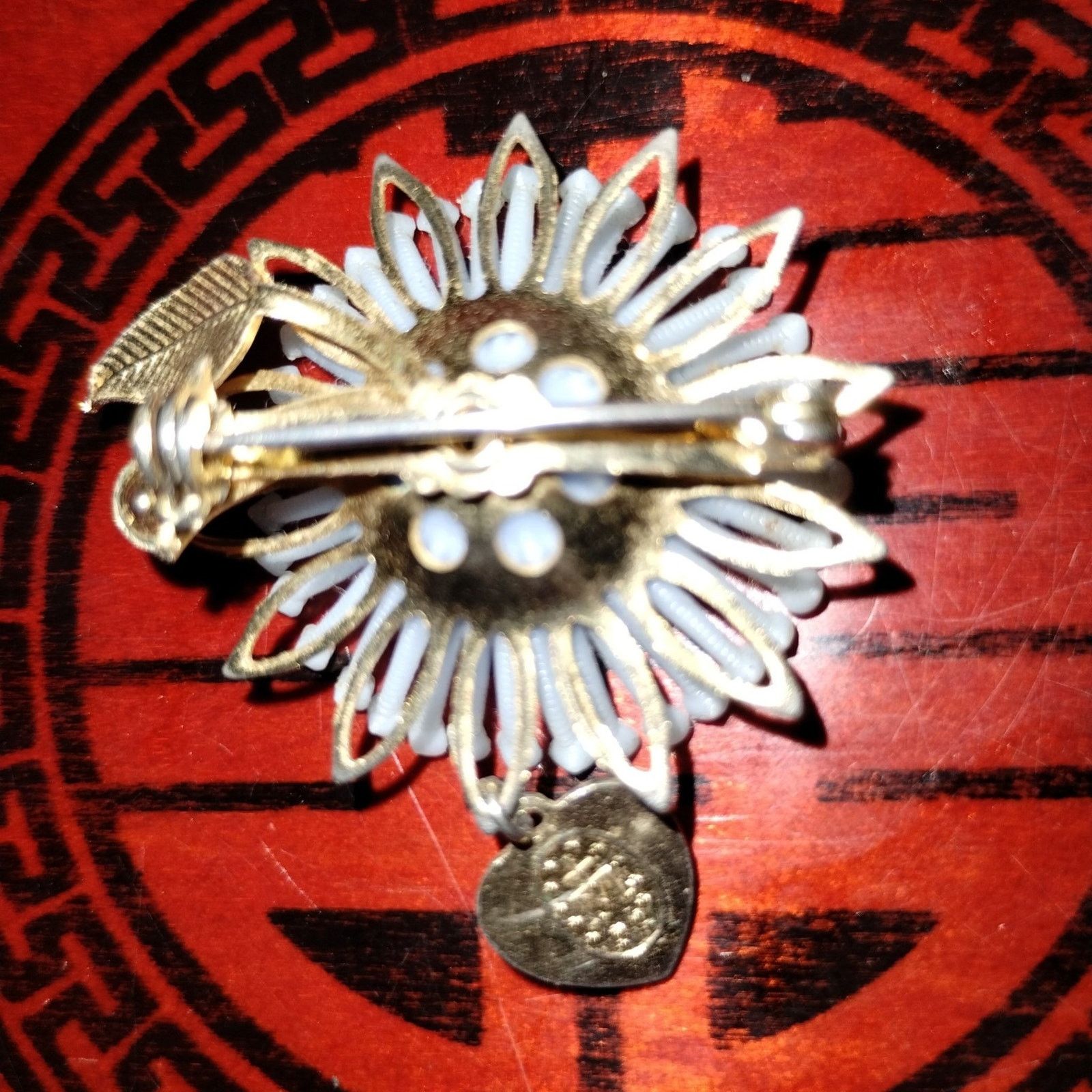 Vintage Virgin Mary celluloid flower brooch w/blue stone Size ONE SIZE - 3 Thumbnail