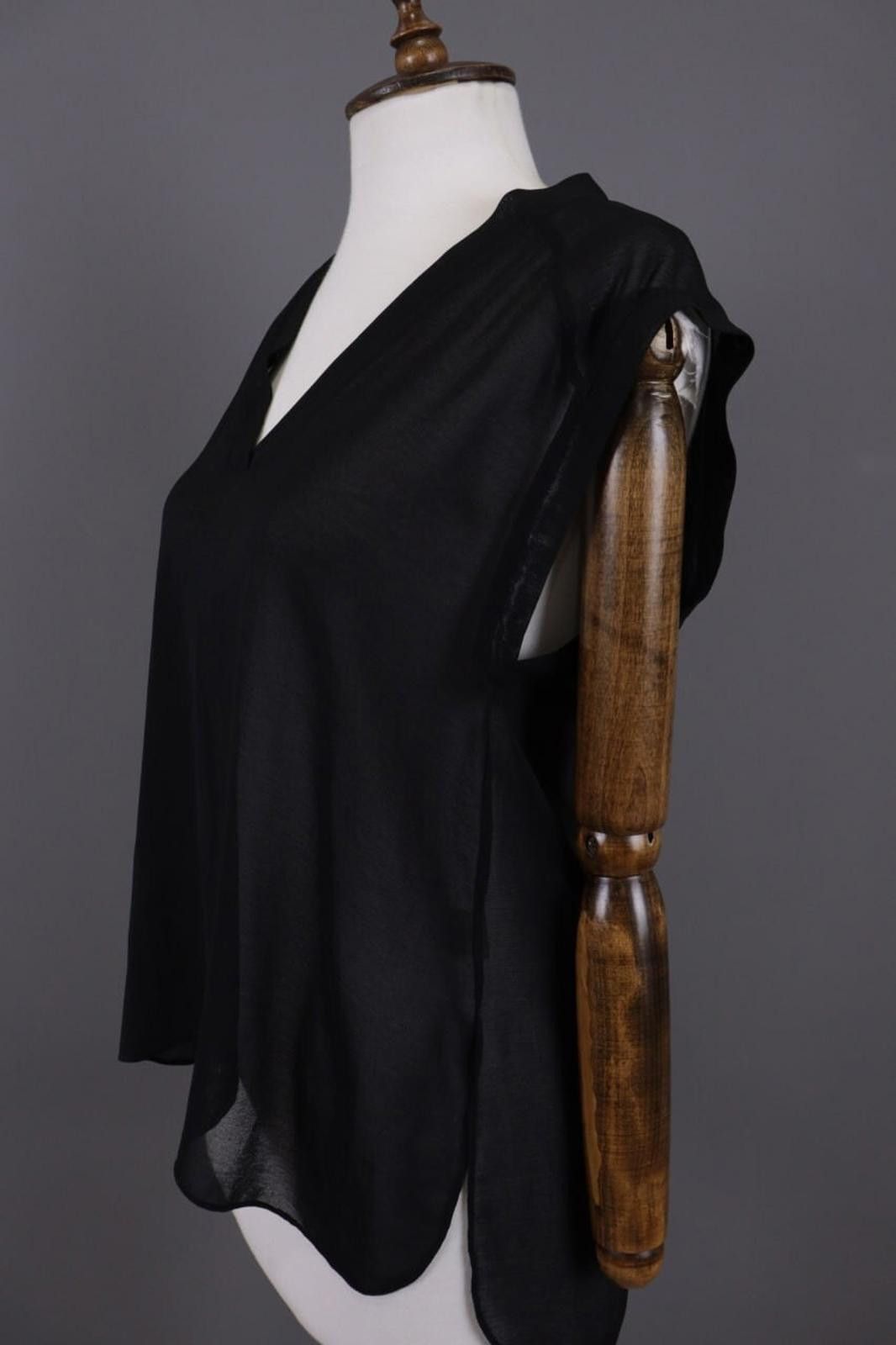 Alexander Wang T Alexander Wang Black V-Neck Stretch Top Shirt Size XS Size S / US 4 / IT 40 - 6 Thumbnail