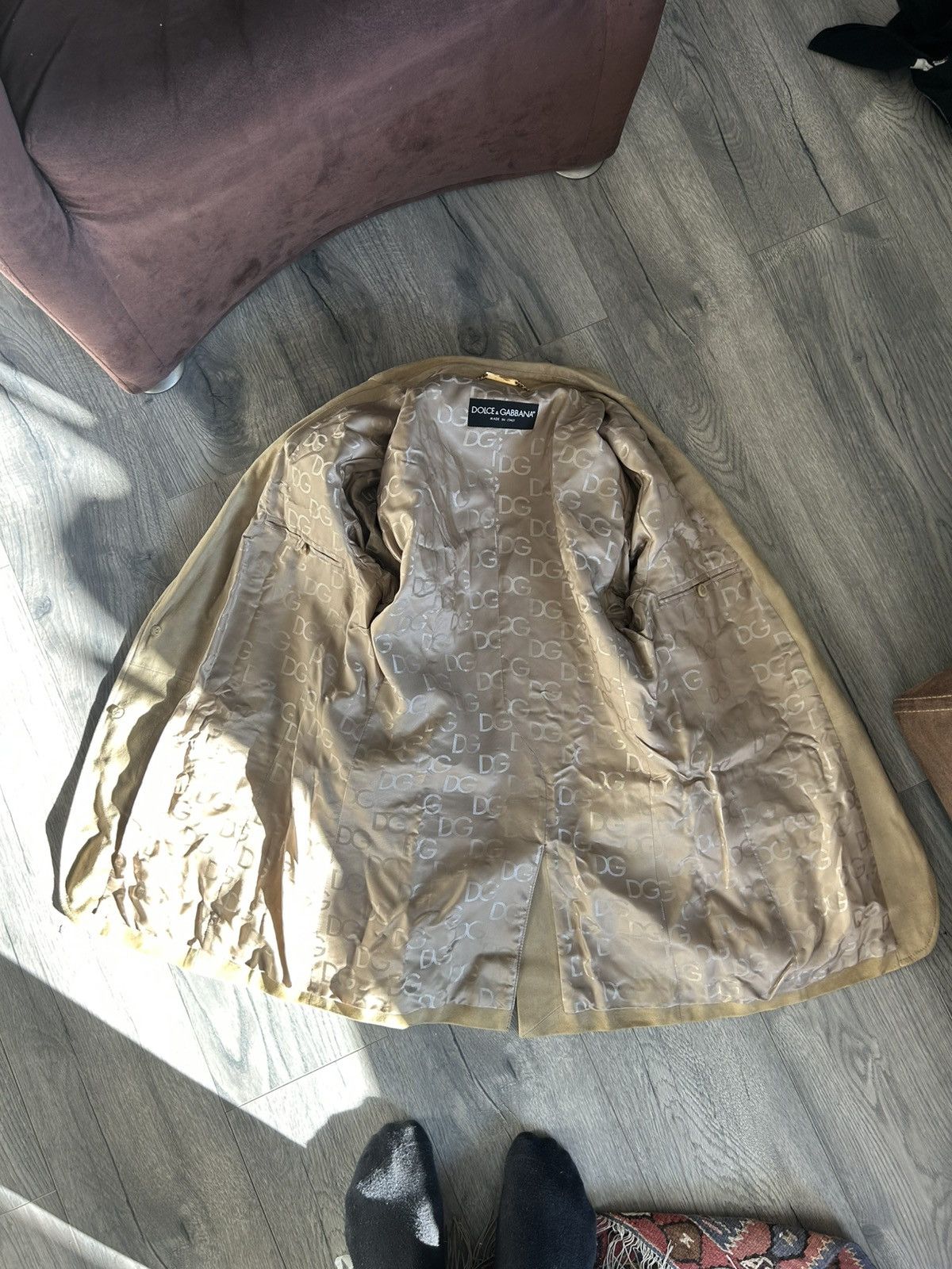 Dolce & Gabbana Dolce & Gabbana Beige Suede Blazer, Size 52 Size US L / EU 52-54 / 3 - 14 Thumbnail