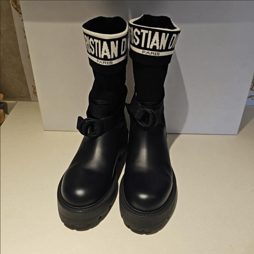 Dior Dior Calfskin Leather Ankle Boots Size US 7 / IT 37 - 2 Thumbnail
