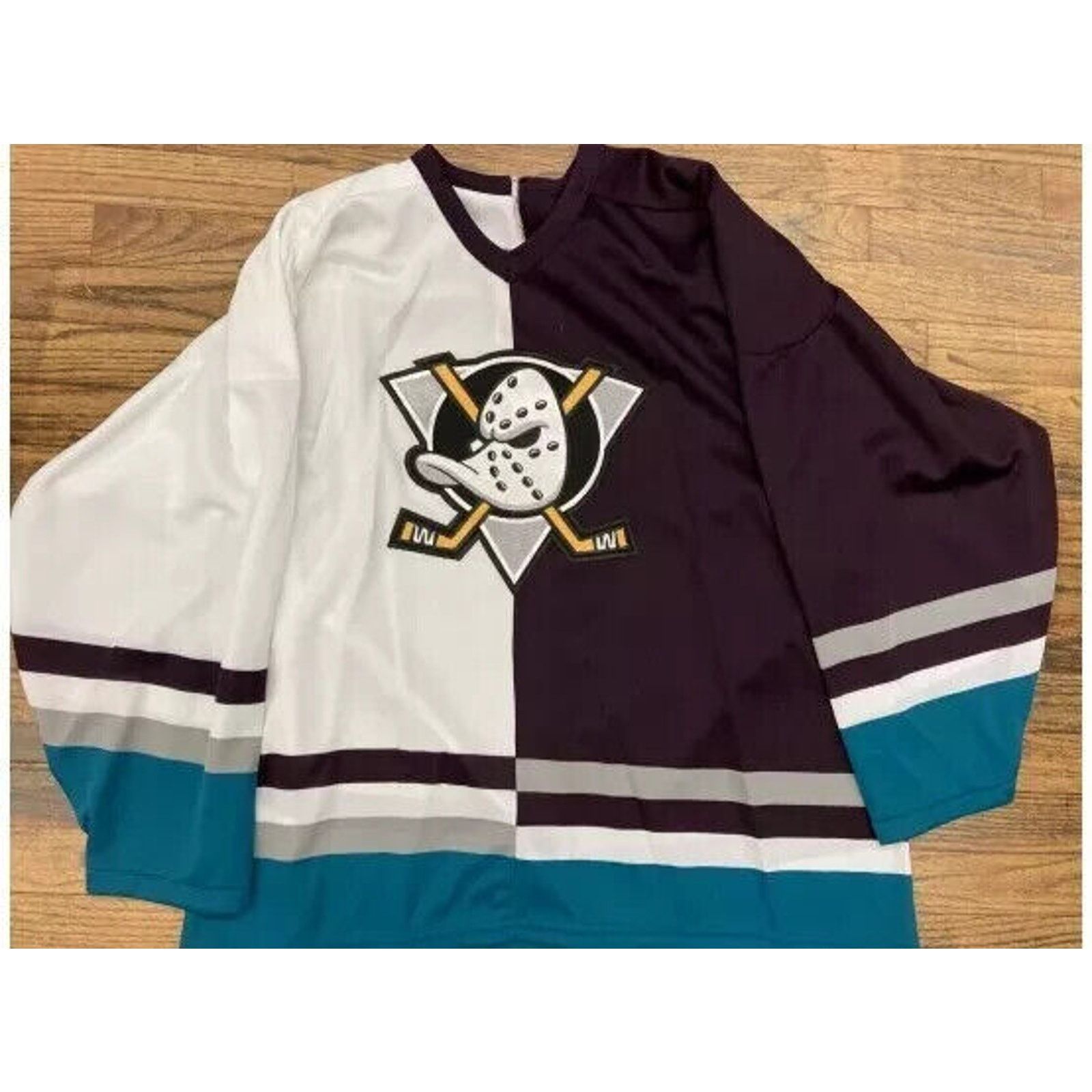 Ccm Anaheim Mighty Ducks Vintage CCM Home/Away Jersey Sz XL NWT Size US XL / EU 56 / 4 - 1 Thumbnail