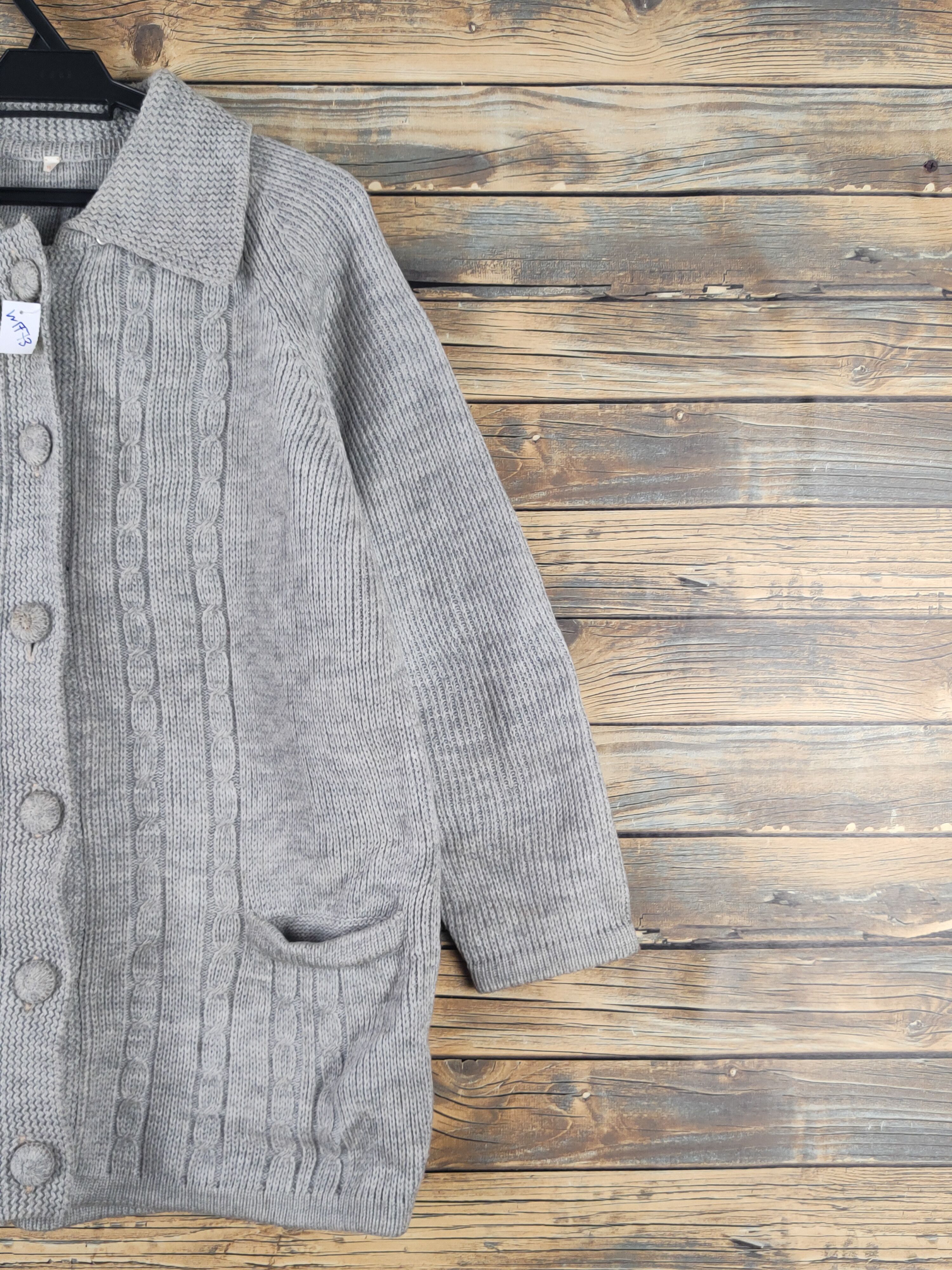 Japanese Brand × Vintage Japanese Brand Gray Knitwear Sweaters #W1773 Size US L / EU 52-54 / 3 - 5 Thumbnail