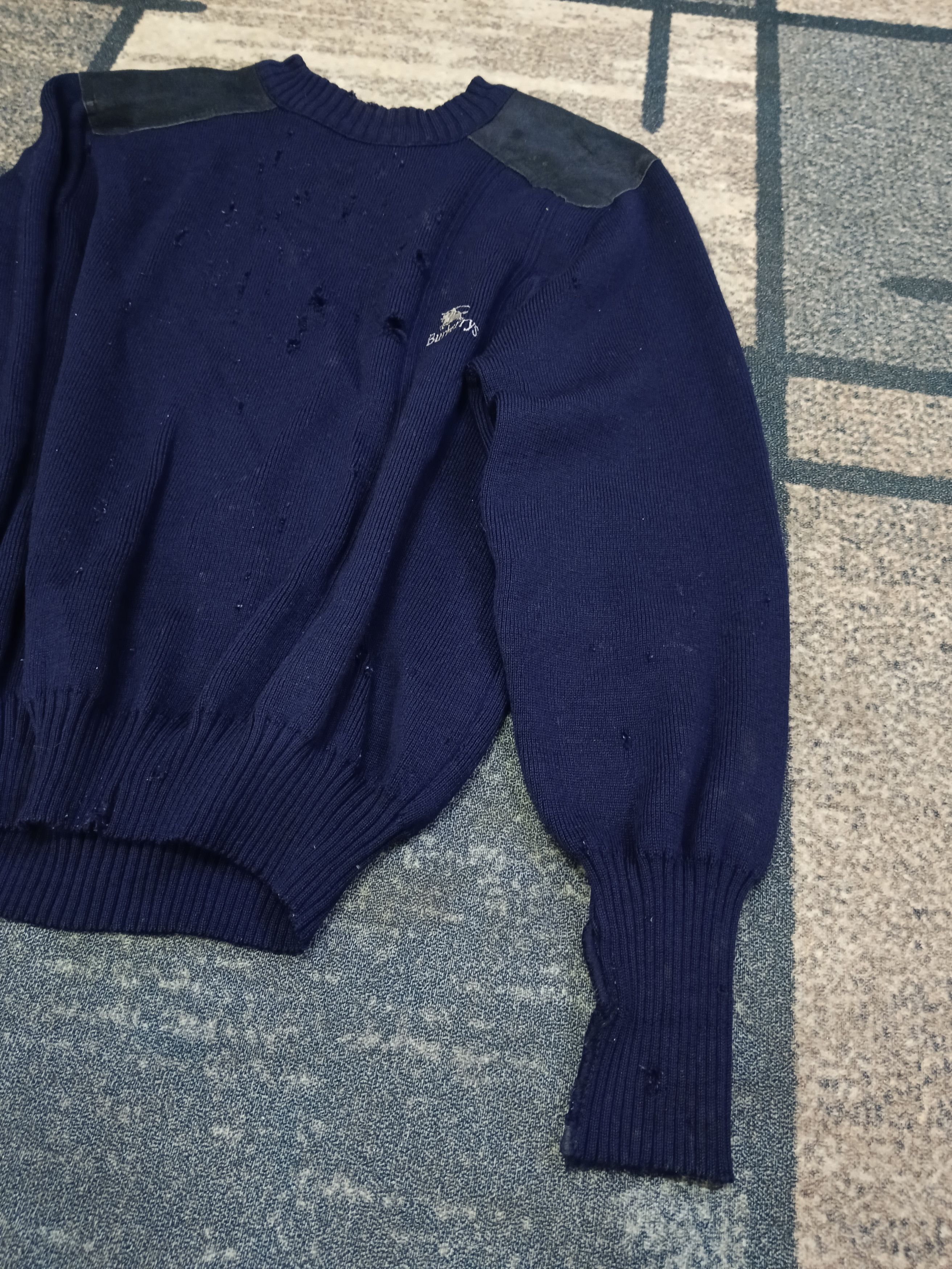 Burberry SICK🔥THRASHED BURBERRY KNITWEAR Size US M / EU 48-50 / 2 - 5 Thumbnail