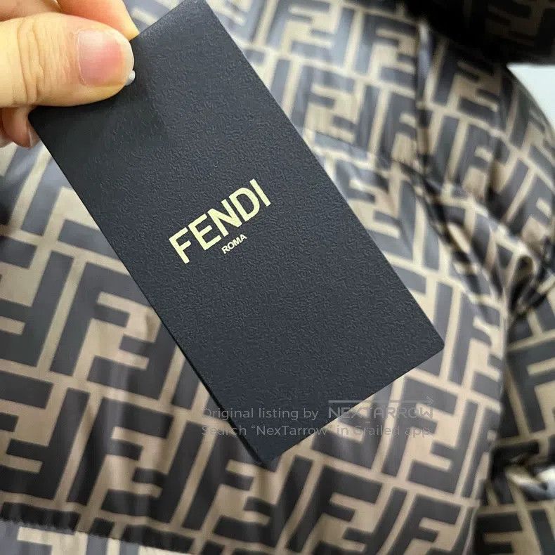 Fendi Fendi Full-printed old logo reversible down jacket with do Size S / US 4 / IT 40 - 6 Thumbnail