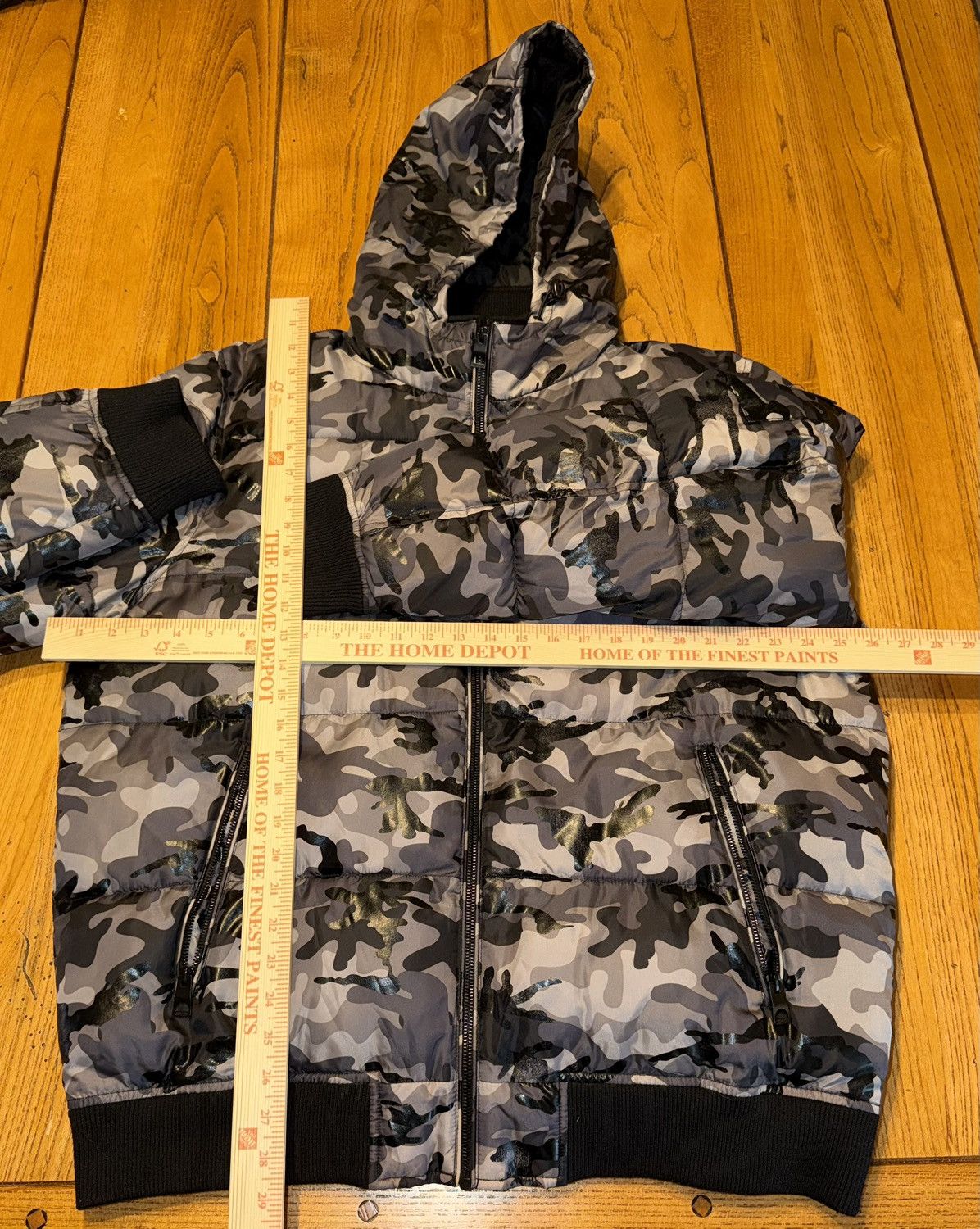 Guess Guess Men’s Puffer Jacket Black Camouflage Pattern Size XXL Size US XXL / EU 58 / 5 - 11 Thumbnail