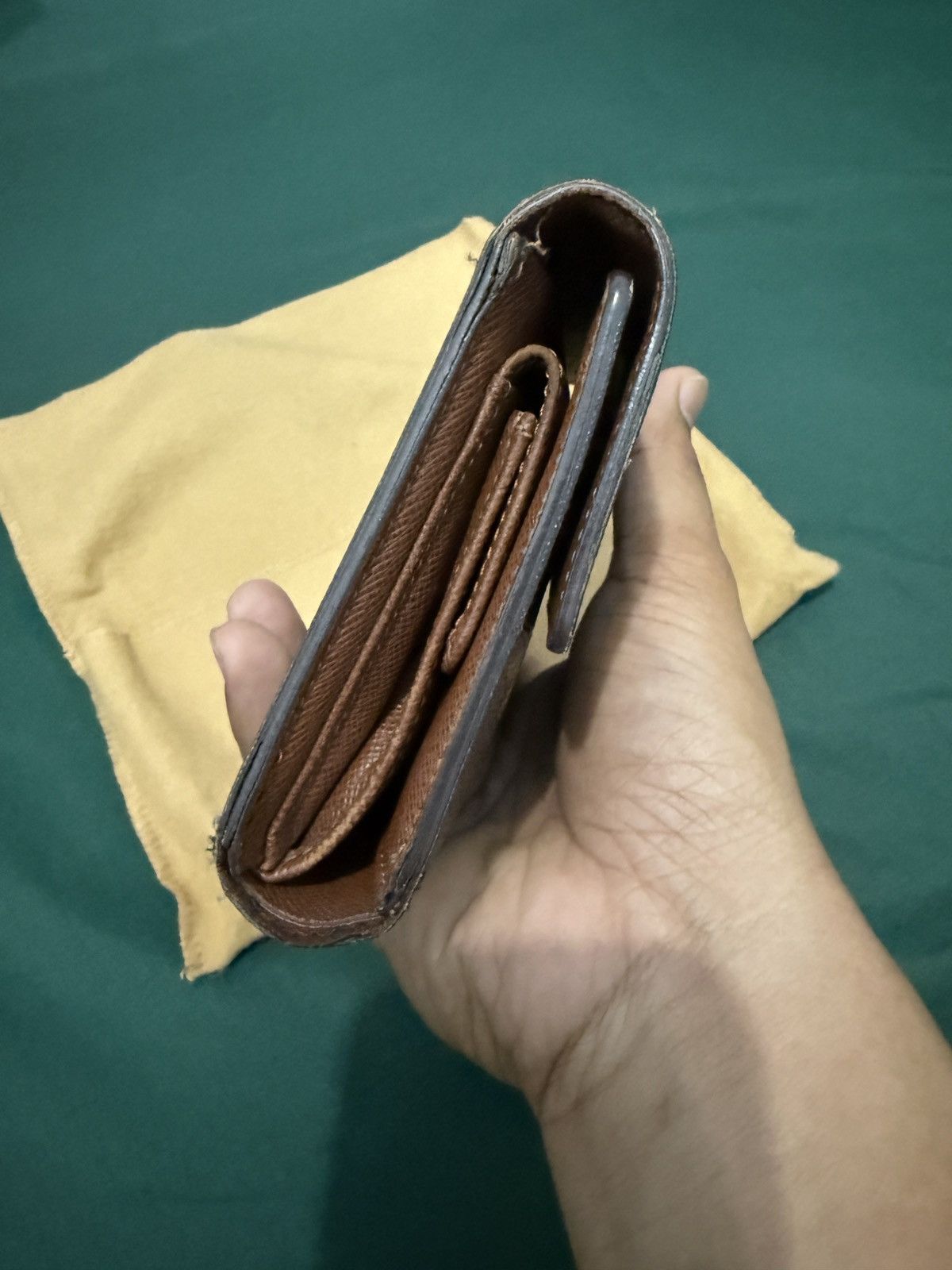Louis Vuitton Louis Vuitton Monogram Tri Fold Wallet M61220 Size ONE SIZE - 5 Thumbnail