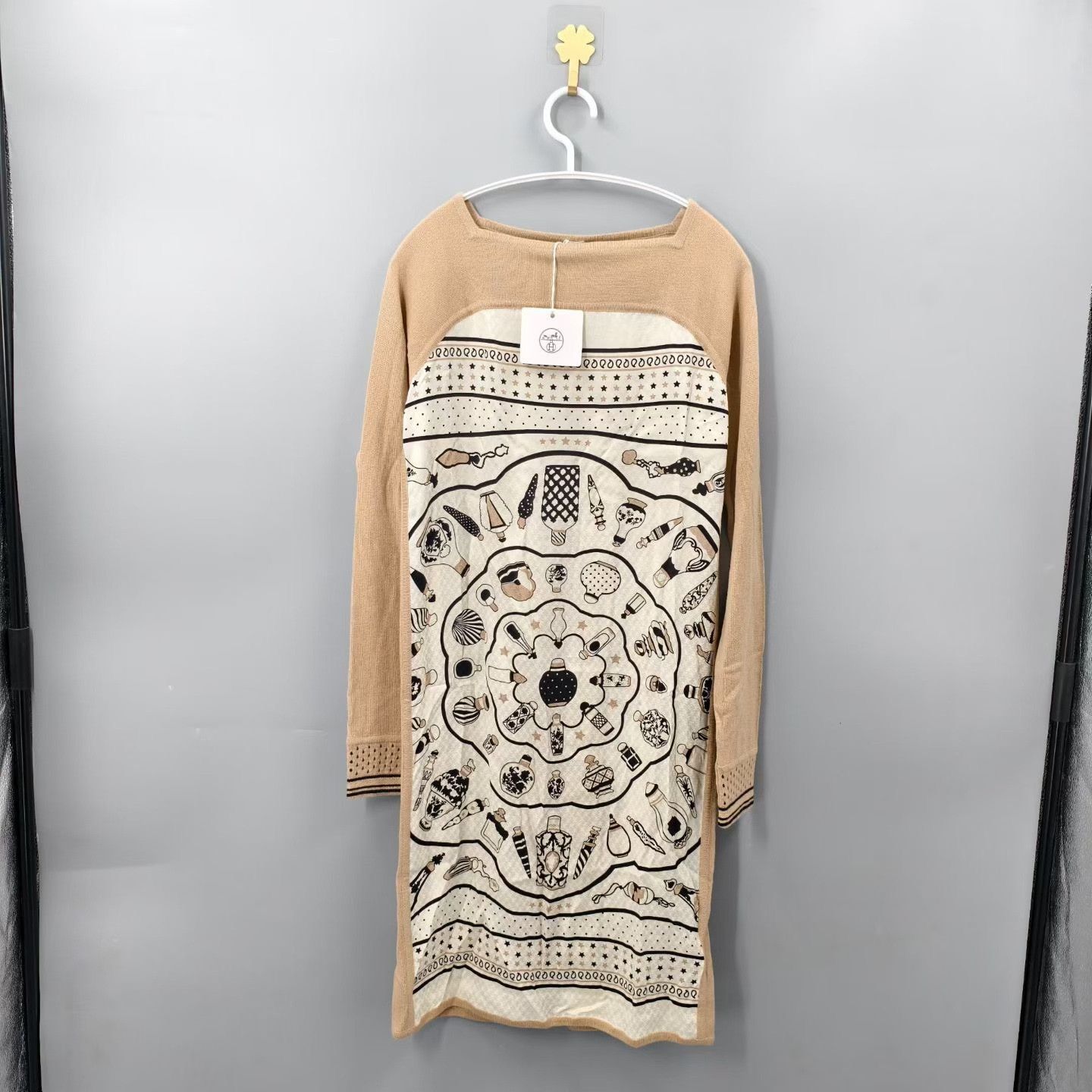 Hermes Hermes Silk Wool Perfume Bottle Dress Size XXS / US 00 / IT 34 - 1 Thumbnail