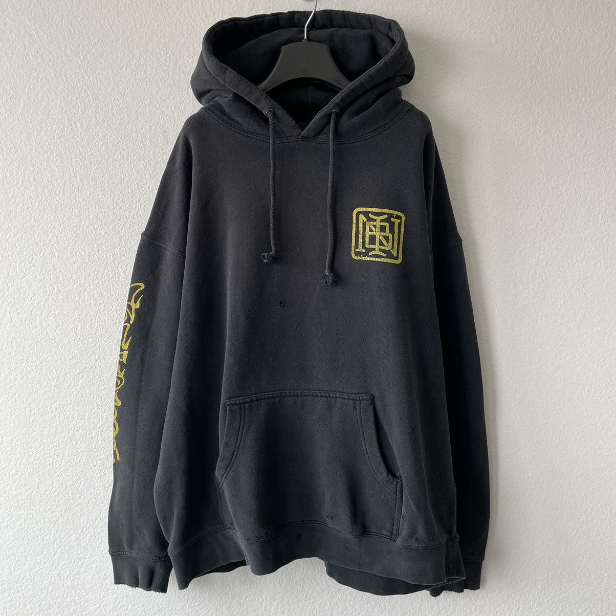 Independent Trading Co. × Japanese Brand × Vintage Vintage 00s Japanese Mask Tattoo Graphic Thrashed Hoodie Size US XL / EU 56 / 4 - 2 Thumbnail