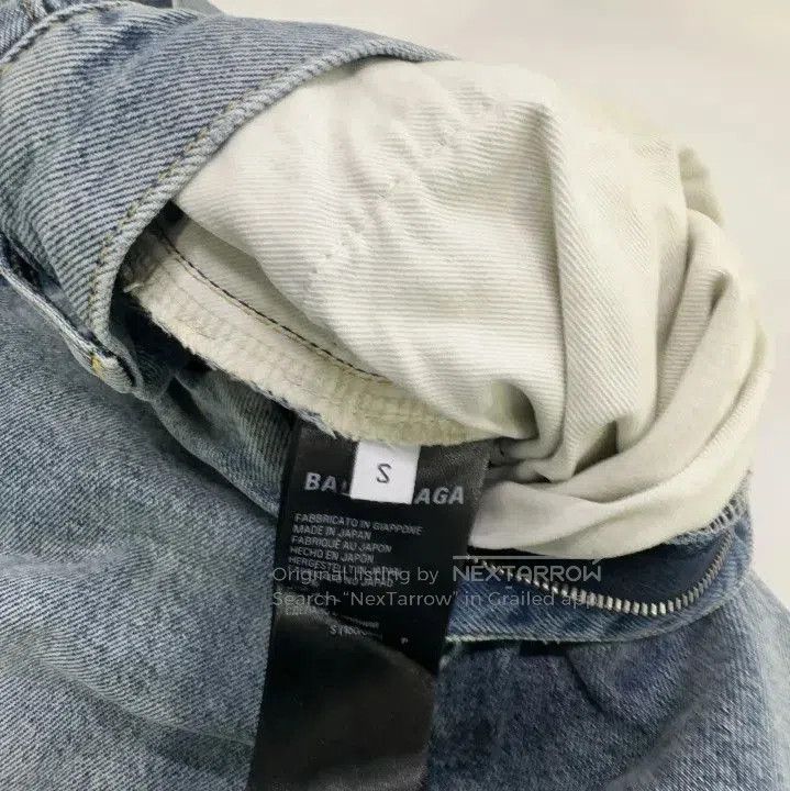 Balenciaga Balenciaga FW23 Washed Effect Loose Jeans. Size US 27 - 4 Thumbnail