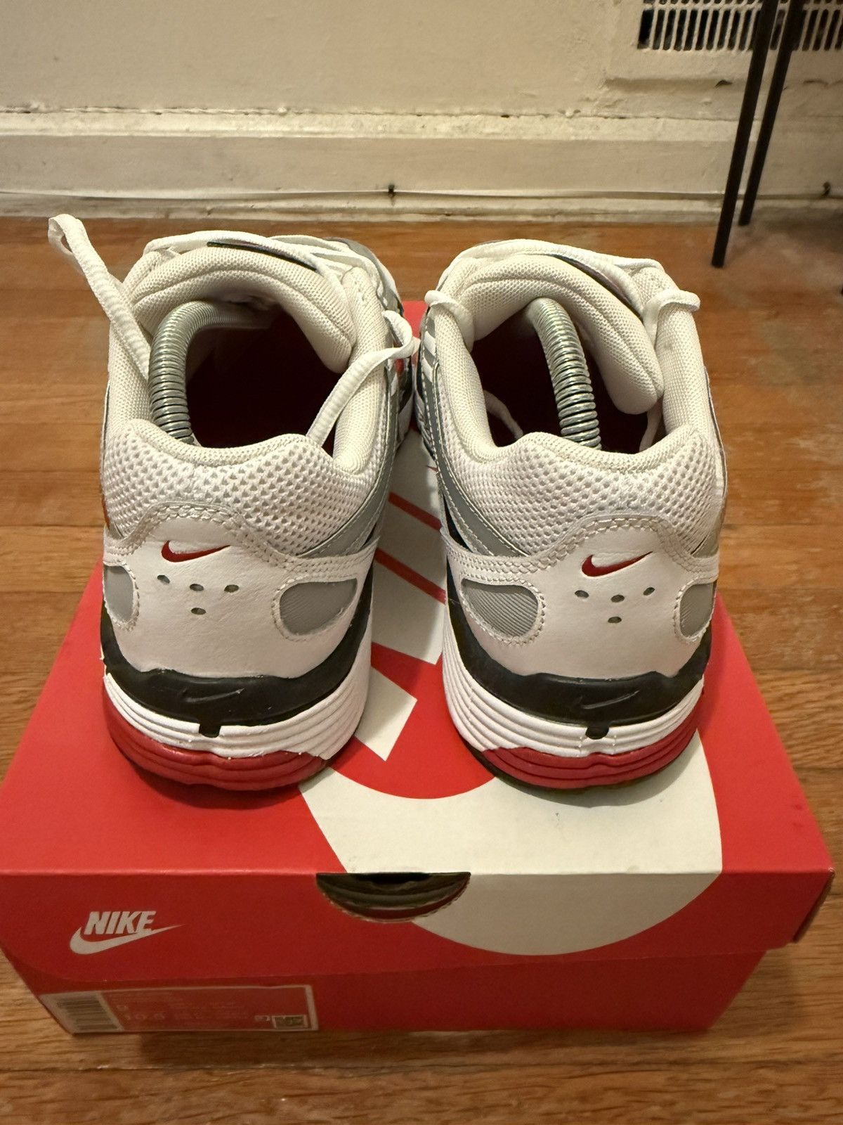 Nike Nike P-6000 Size US 9 / EU 42 - 3 Thumbnail