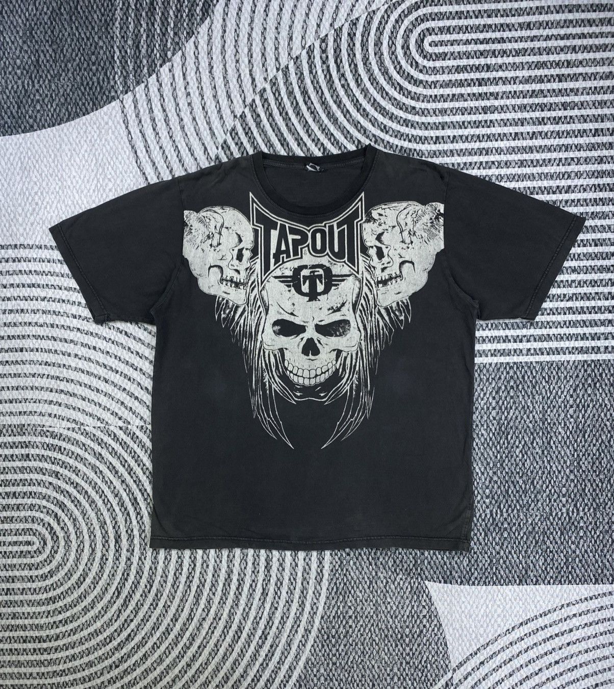 Tapout Vintage Tapout Big Crazy Skull TShirt Size US XL / EU 56 / 4 - 1 Thumbnail