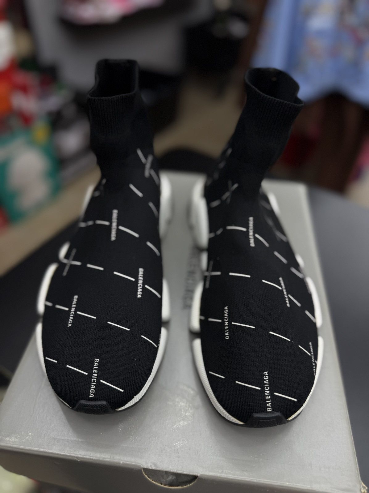 Balenciaga Balenciaga Sock Runner High Top Black White 44EU/11US $995 Size US 11 / EU 44 - 7 Thumbnail