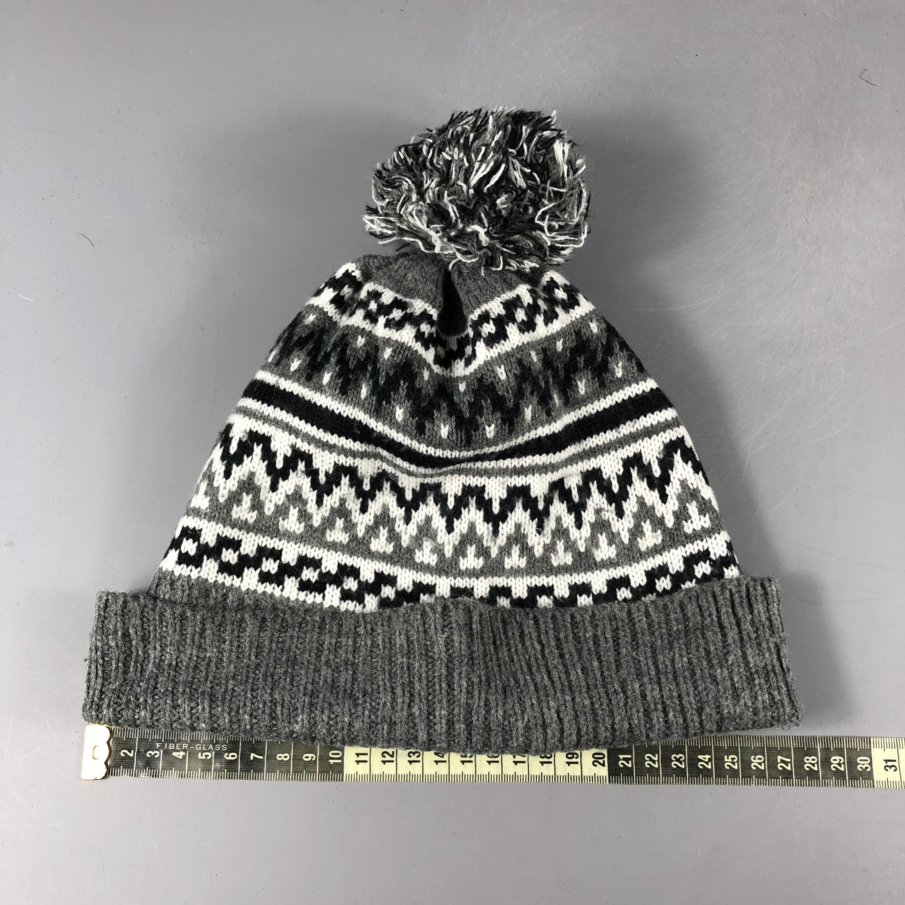 Vintage Fair Isle PomPom Beanie Snow Hat Snow Cap -D1196 Size ONE SIZE - 4 Thumbnail