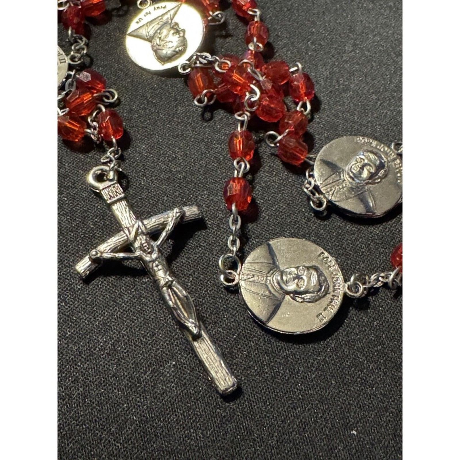 Other Rosary w/ Pope John Paul II Red Glass Beads Size ONE SIZE - 1 Thumbnail