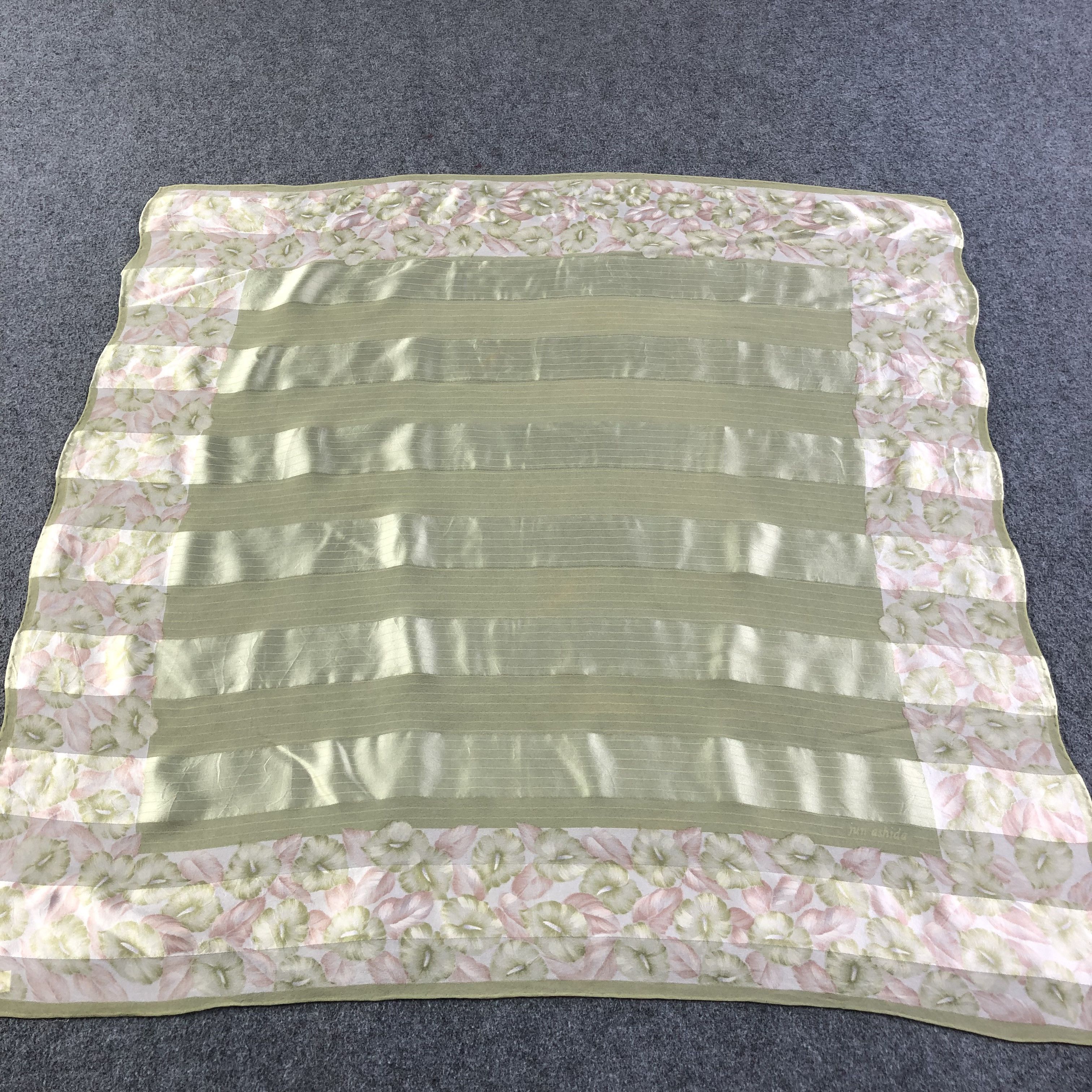 Japanese Brand Jun Ashida Slit Thread Silk Scarf M752 Size ONE SIZE - 1 Thumbnail