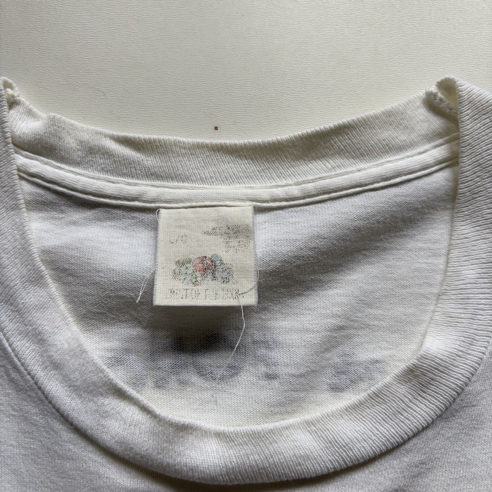 Fruit Of The Loom × Vintage Vintage Canadian Forces Europe T Shirt Large Canada Germany Size US L / EU 52-54 / 3 - 3 Thumbnail
