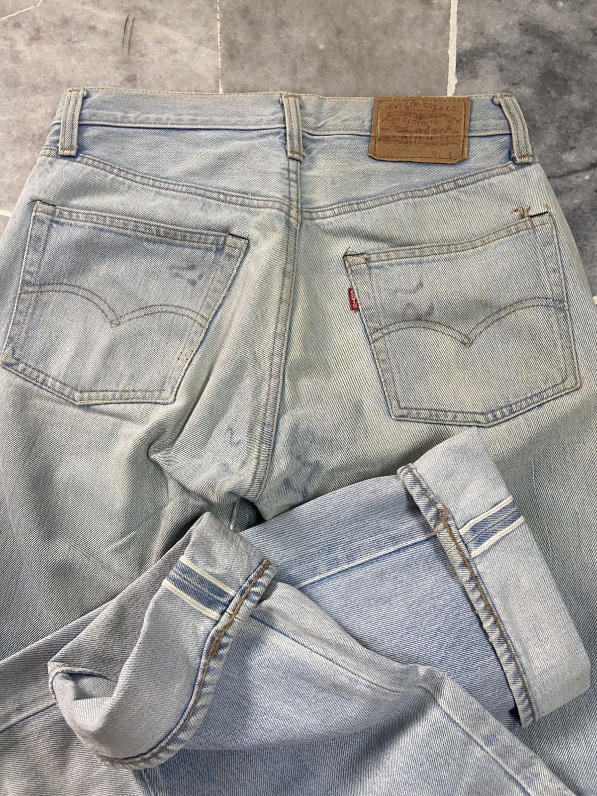Levi's Vintage 70s Levi’s 501 Redline Selvedge Jeans Button 6 Size US 29 - 3 Thumbnail