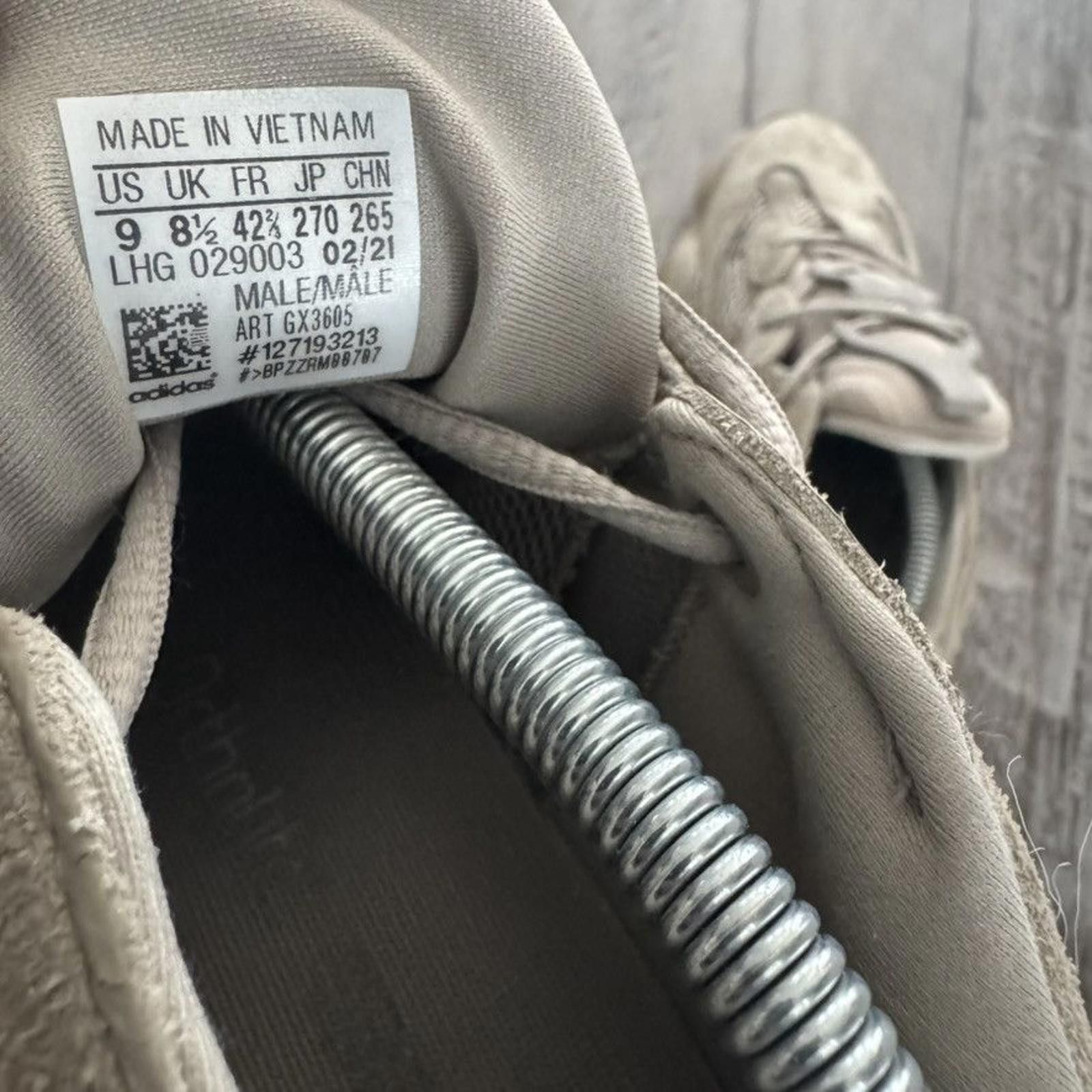 Adidas adidas • YEEZY 500 "Taupe Light" (9M) Size US 9 / EU 42 - 6 Thumbnail