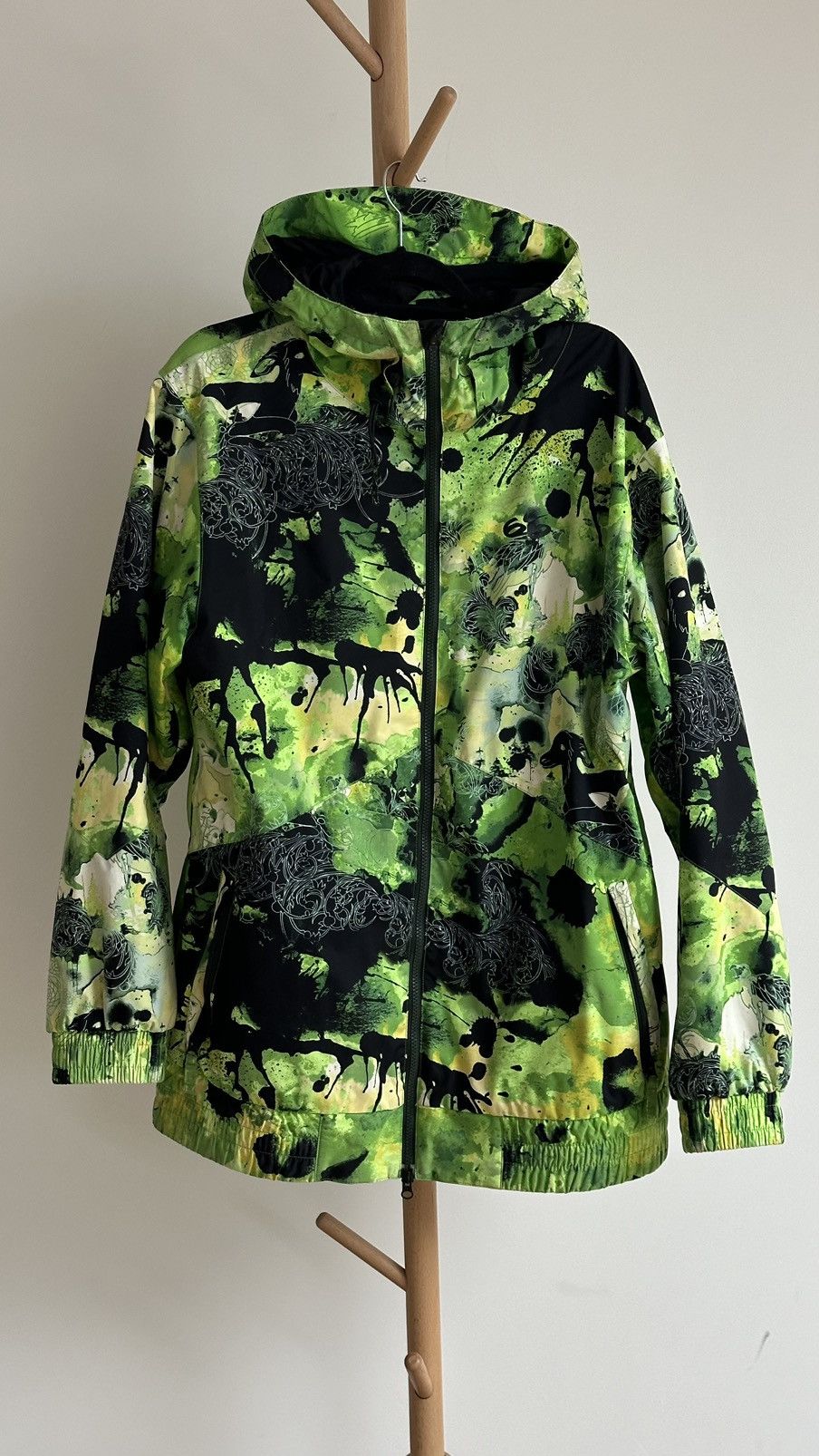 image of Nike 6.0 Kampai Snowboarding Jacket in Green, Men's (Size XL)