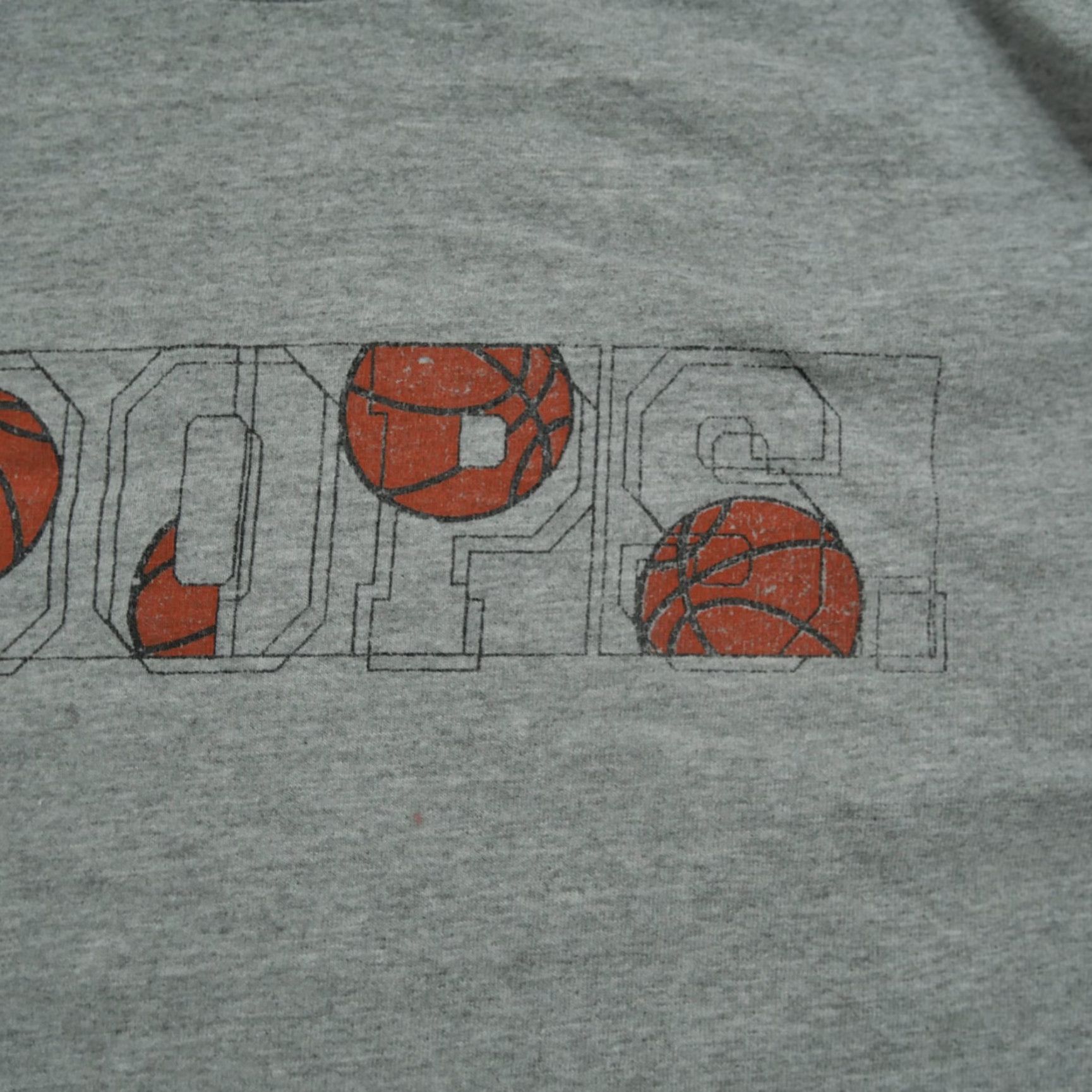 Spell VINTAGE Basketball T Shirt Mens XL Grey Long Sleeve Hoops Spell Out Y2K Size US XL / EU 56 / 4 - 4 Thumbnail
