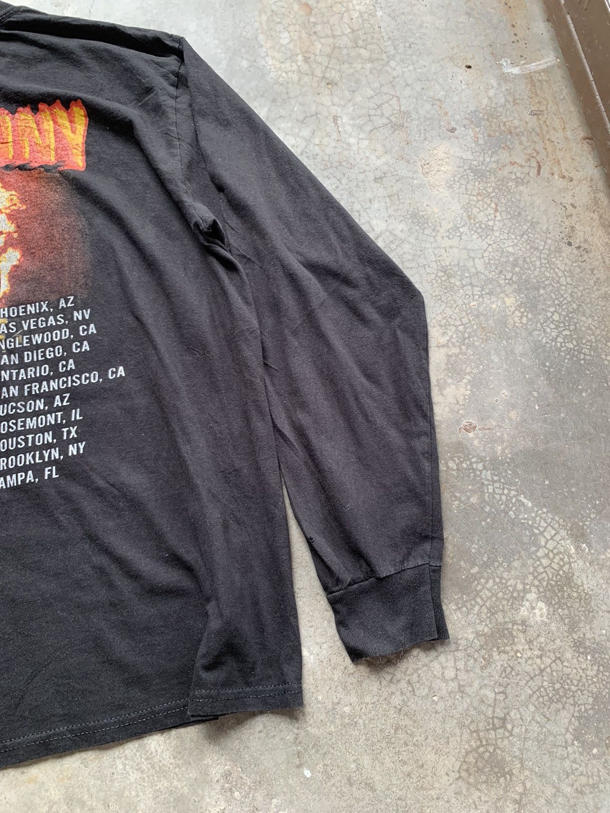 Rap Tees Bad Bunny Tour Long sleeve Rap Tshirt Size US L / EU 52-54 / 3 - 4 Thumbnail