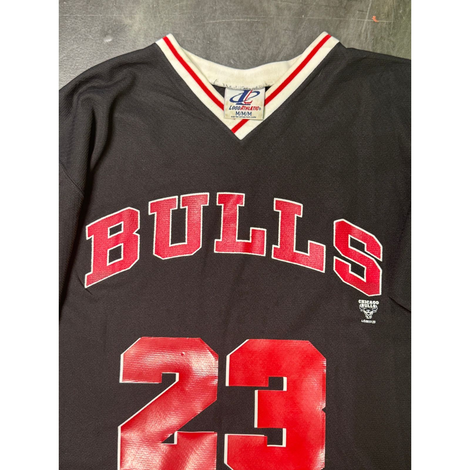 Logo Athletic Vintage Chicago Bulls #23 Michael Jordan Black Jersey Tee Size US M / EU 48-50 / 2 - 3 Thumbnail
