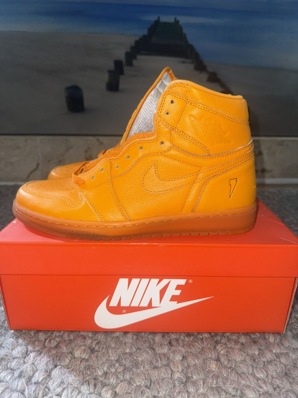 Jordan Brand Jordan 1 Retro High Gatorade Orange Peel Size US 10.5 / EU 43-44 - 3 Thumbnail