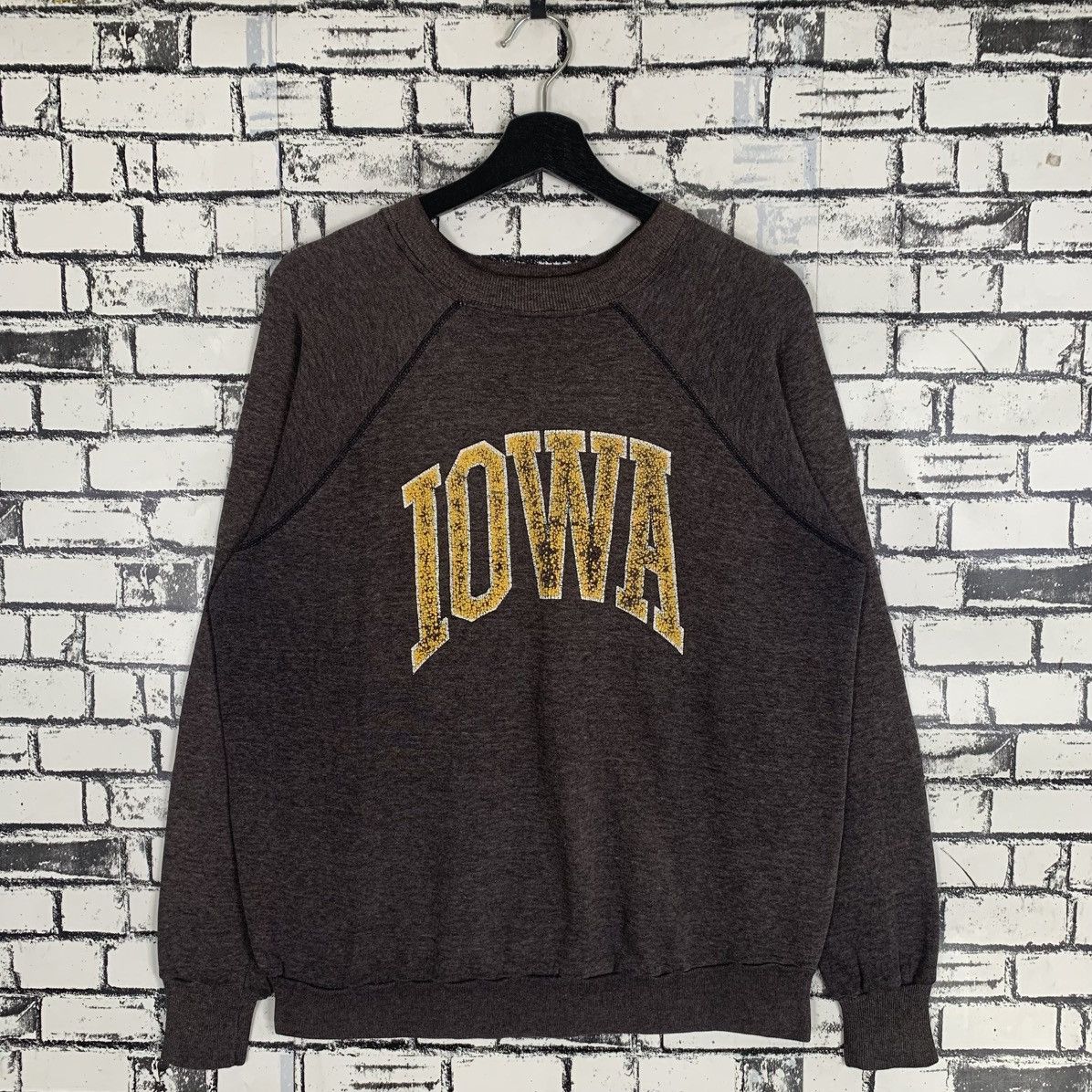 Designer × Japanese Brand × Vintage Vintage 80s Iowa State University Sweatshirt Size US L / EU 52-54 / 3 - 1 Thumbnail