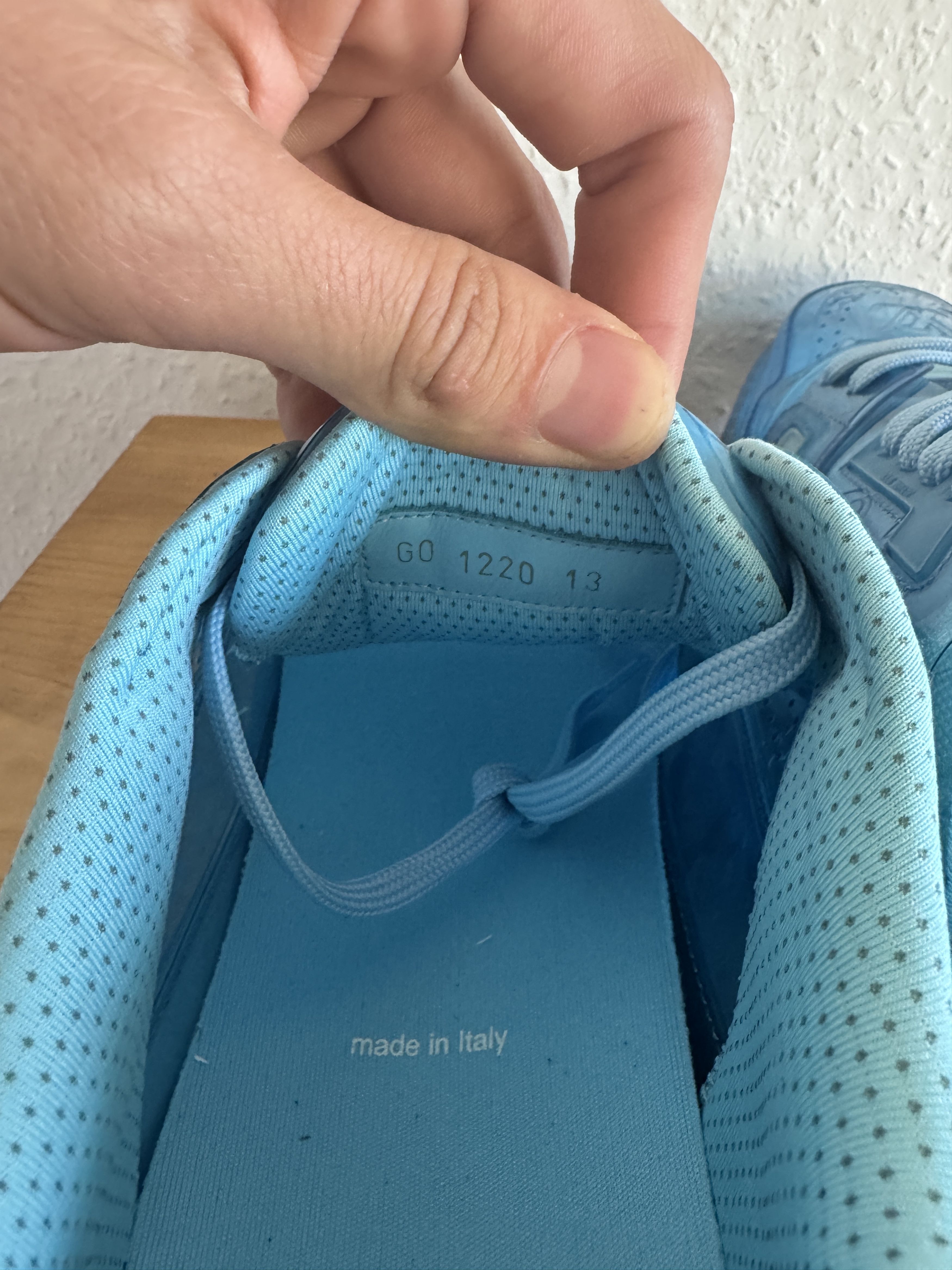 Louis Vuitton Transparent blue LV Trainer Size US 13 / EU 46 - 9 Thumbnail