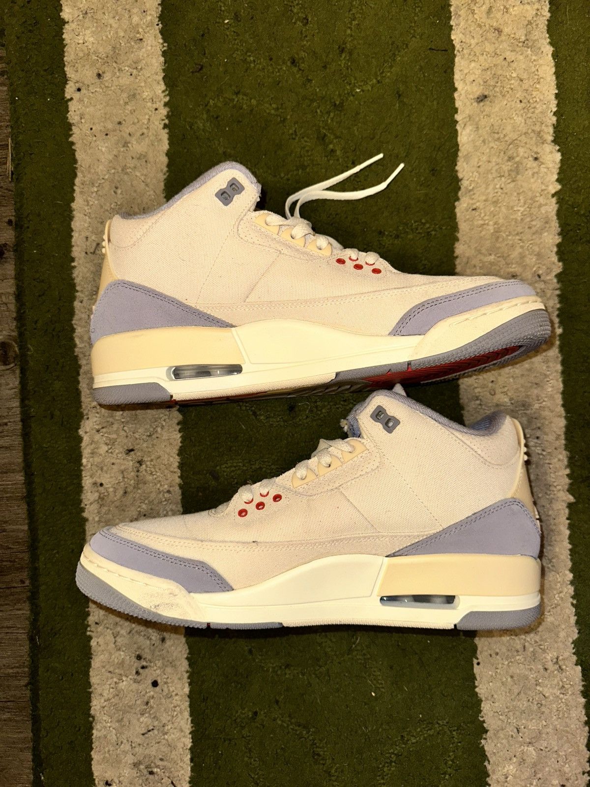 Jordan Brand Jordan 3 muslins Size US 9.5 / EU 42-43 - 2 Thumbnail