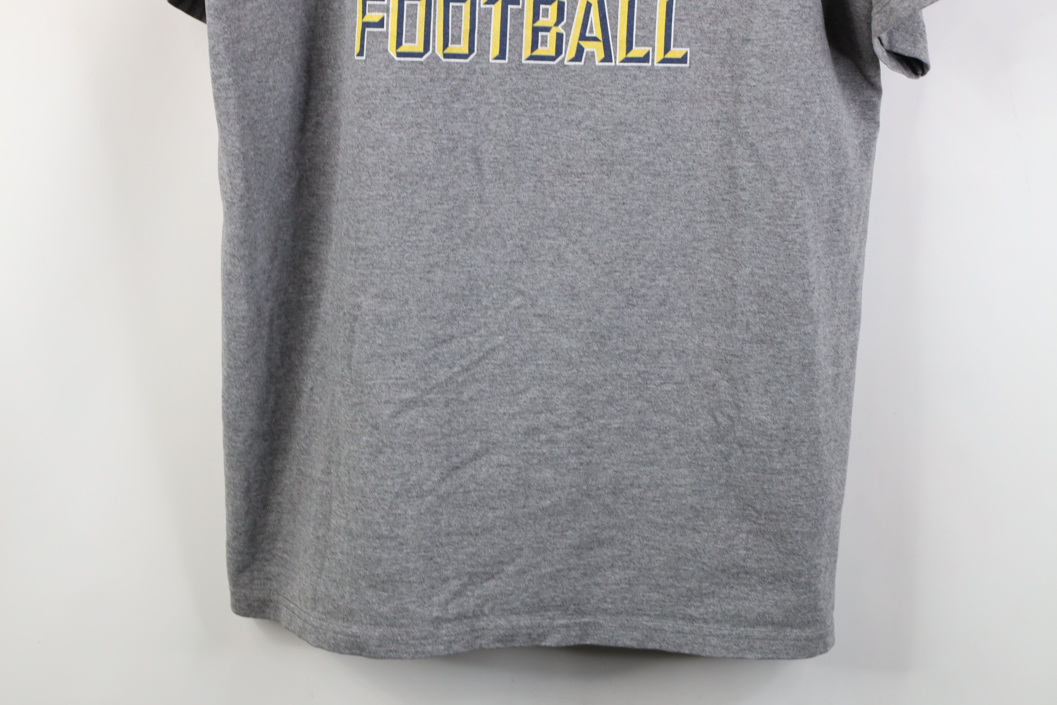 Nike Vintage Nike Swoosh University of Michigan Football T-Shirt Size US L / EU 52-54 / 3 - 3 Thumbnail