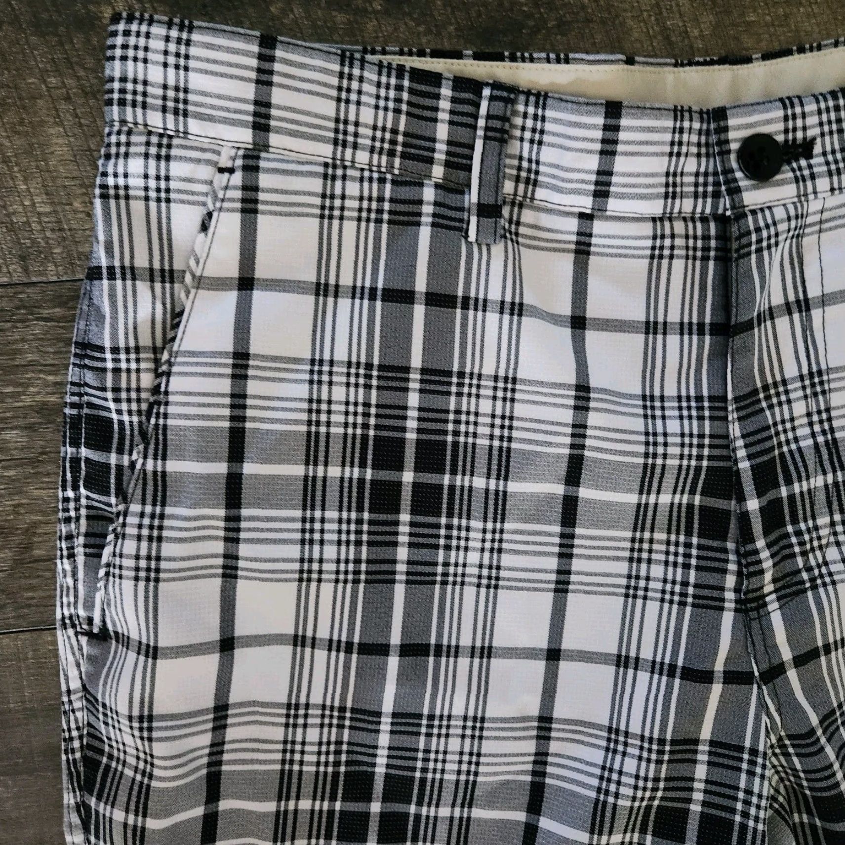 Vintage Vuga Golf Pants Plaid Mens 34x32 Performance Straight Leg Black Gray White Regular Inseam 32 Reflective Breathable Lightweight Stretch Pants Mens Golf Size US 34 / EU 50 - 4 Thumbnail