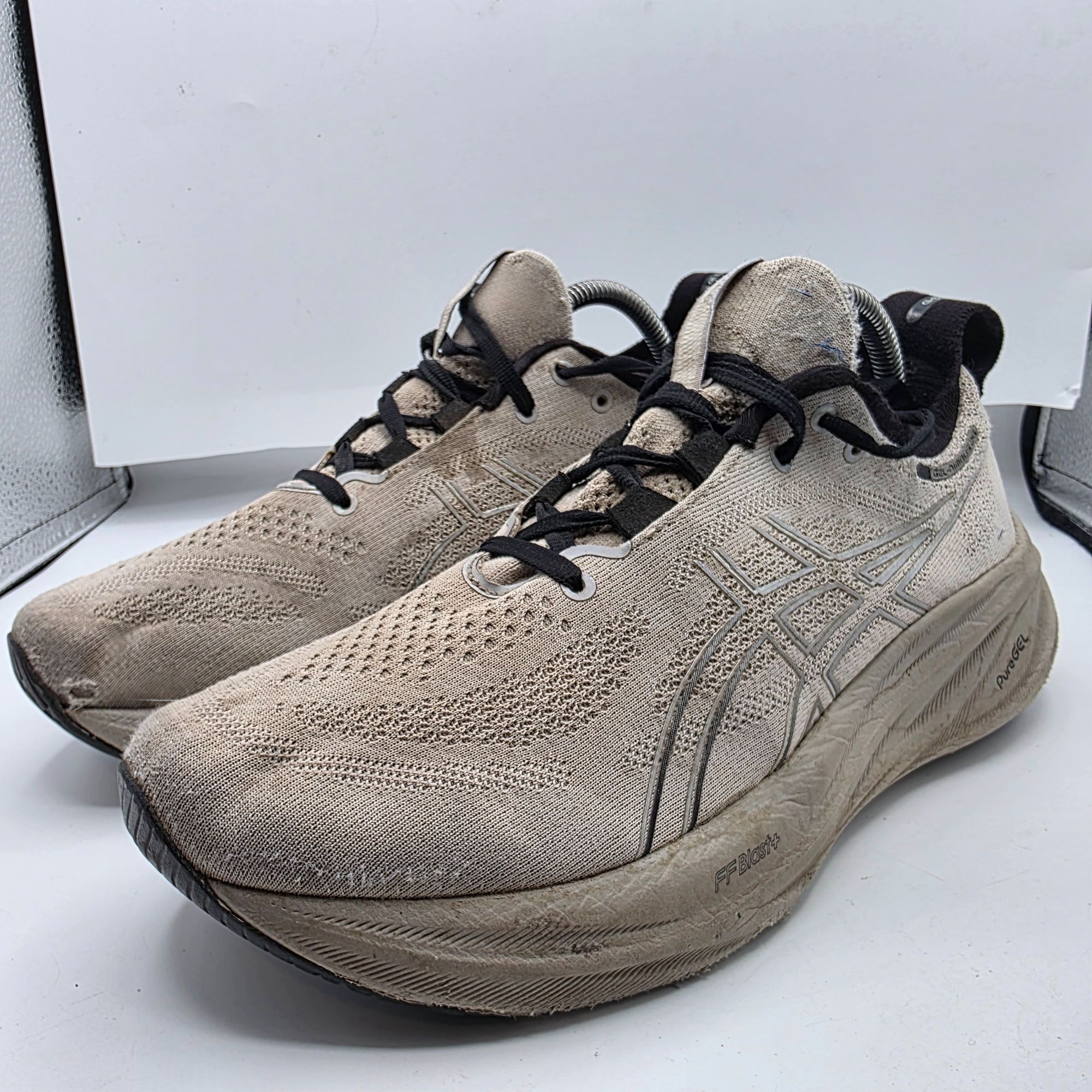 Asics ASICS Gel Nimbus 26 Mens Size 9 Gray Black Running Shoes Dur Size US 9 / EU 42 - 4 Thumbnail