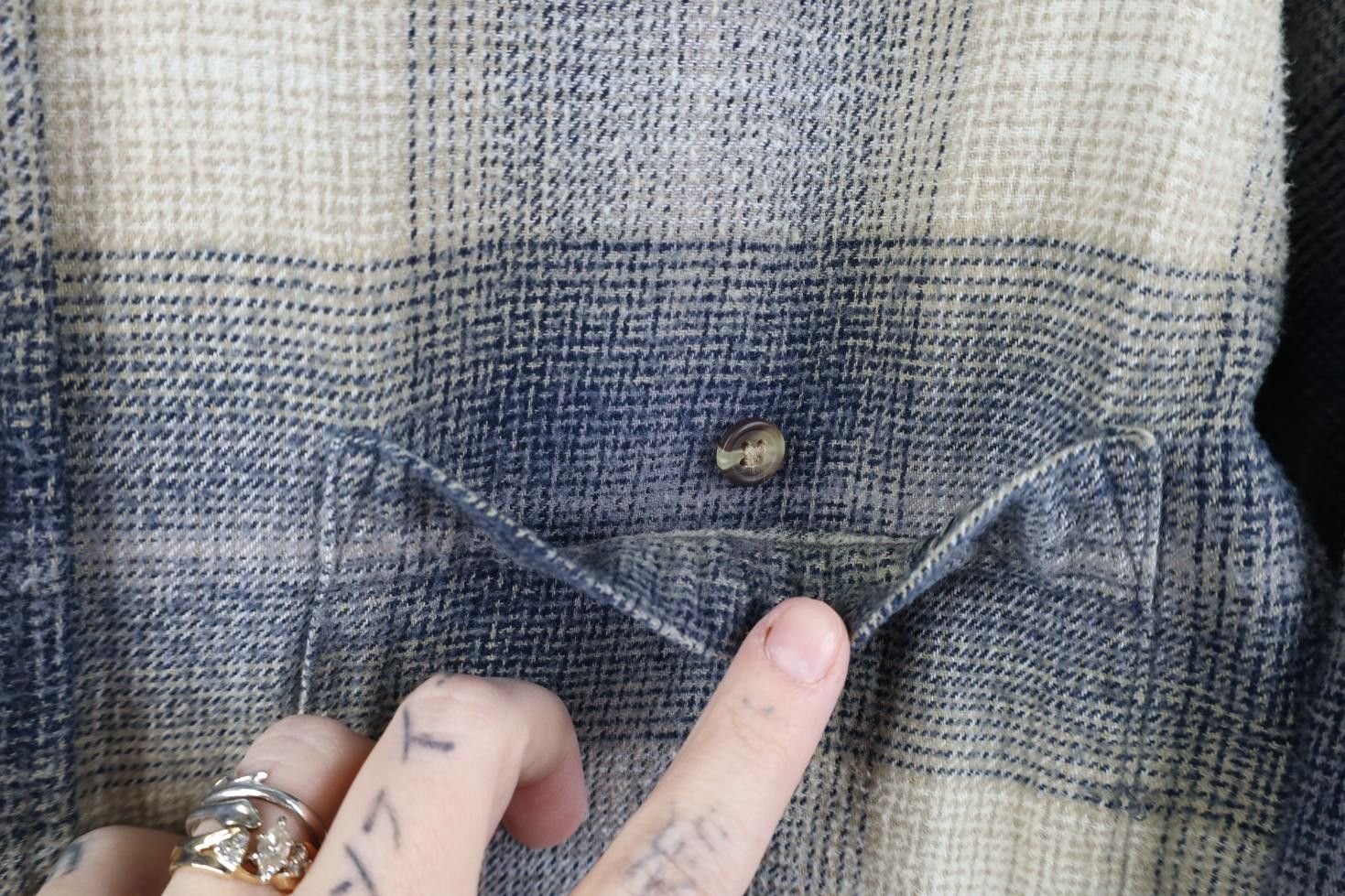 Vintage Vintage 90s Streetwear Flannel Collared Button Shirt Plaid Size US M / EU 48-50 / 2 - 4 Thumbnail