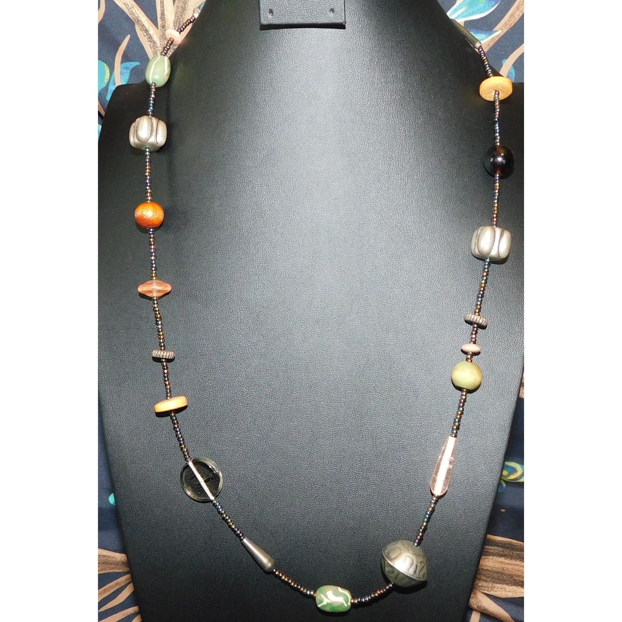 Other Retro Mixed Media Nature Inspired Beaded Station Necklace Size ONE SIZE - 1 Thumbnail