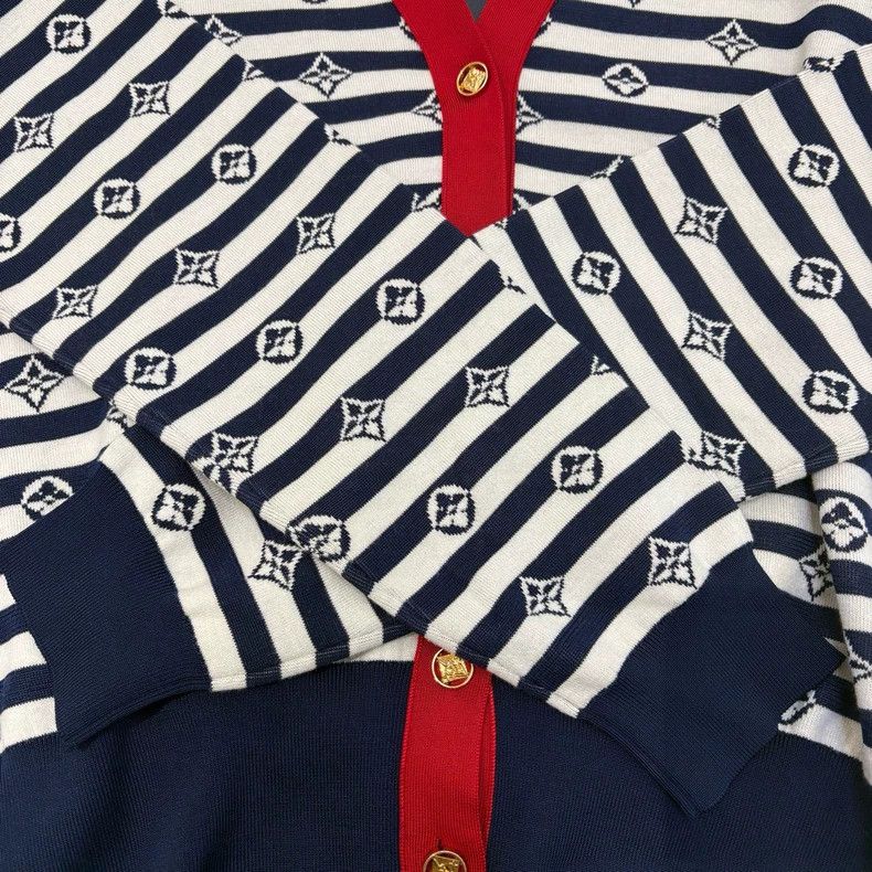 Louis Vuitton Louis Vuitton Knitted cardigan with full print of presbyop Size M / US 6-8 / IT 42-44 - 6 Thumbnail