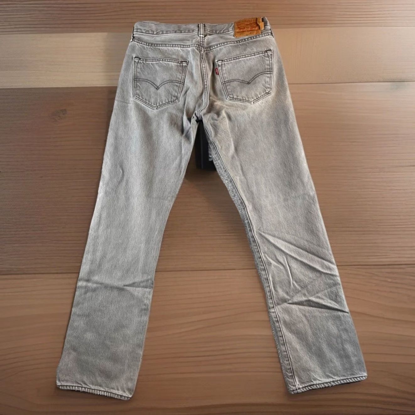 Levi's VINTAGE Levi's 501 Jeans Mens 32x32 Gray Denim Button Fly Straight Leg Distressed Cowboy 90s USA Mens LEVI'S 501 Jeans Regular 32x32 Gray Denim Size US 32 / EU 48 - 3 Thumbnail