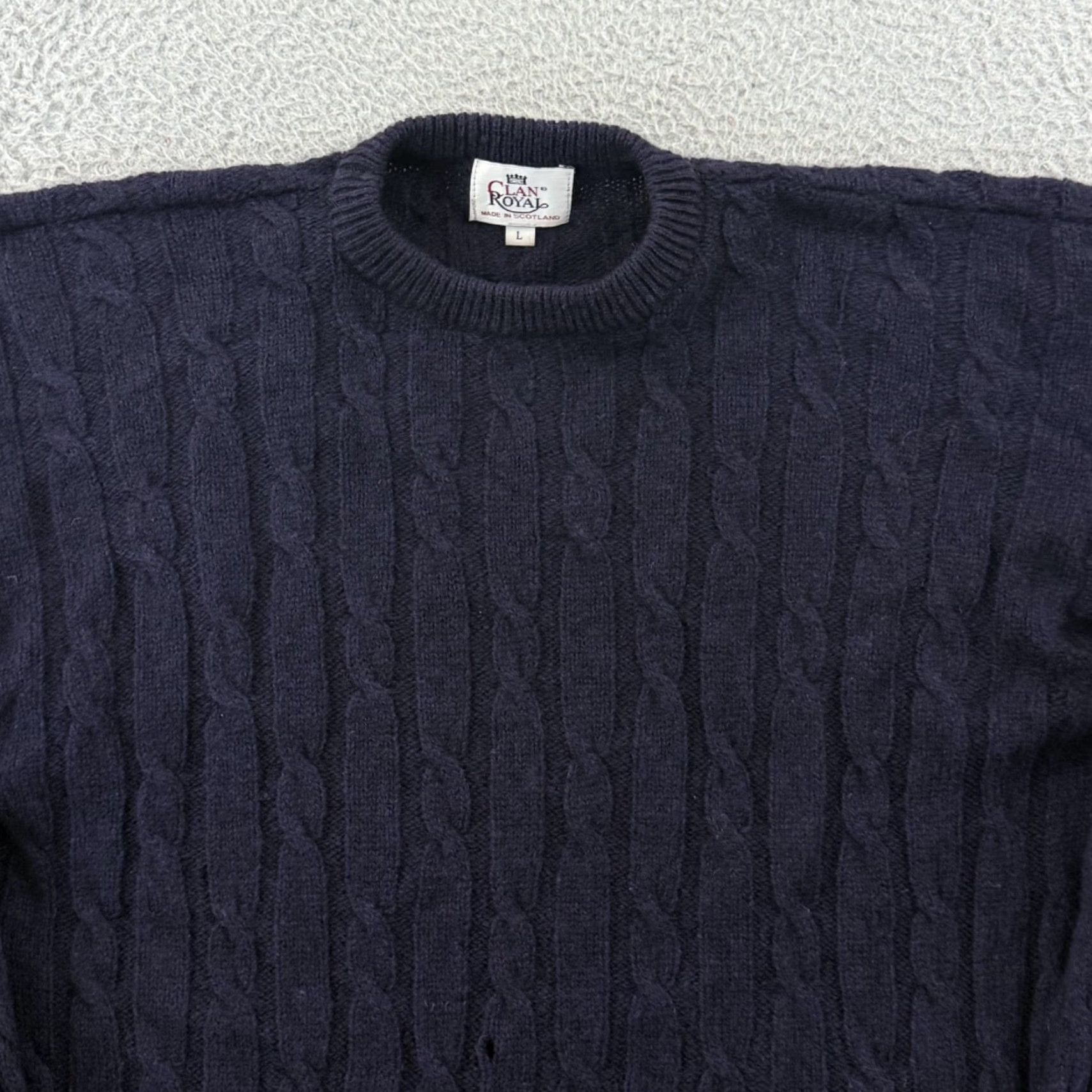 Vintage VINTAGE Clan Royal Sweater Men Large Blue Wool Fisherman 90s Cable Knit Pullover Size US L / EU 52-54 / 3 - 3 Thumbnail