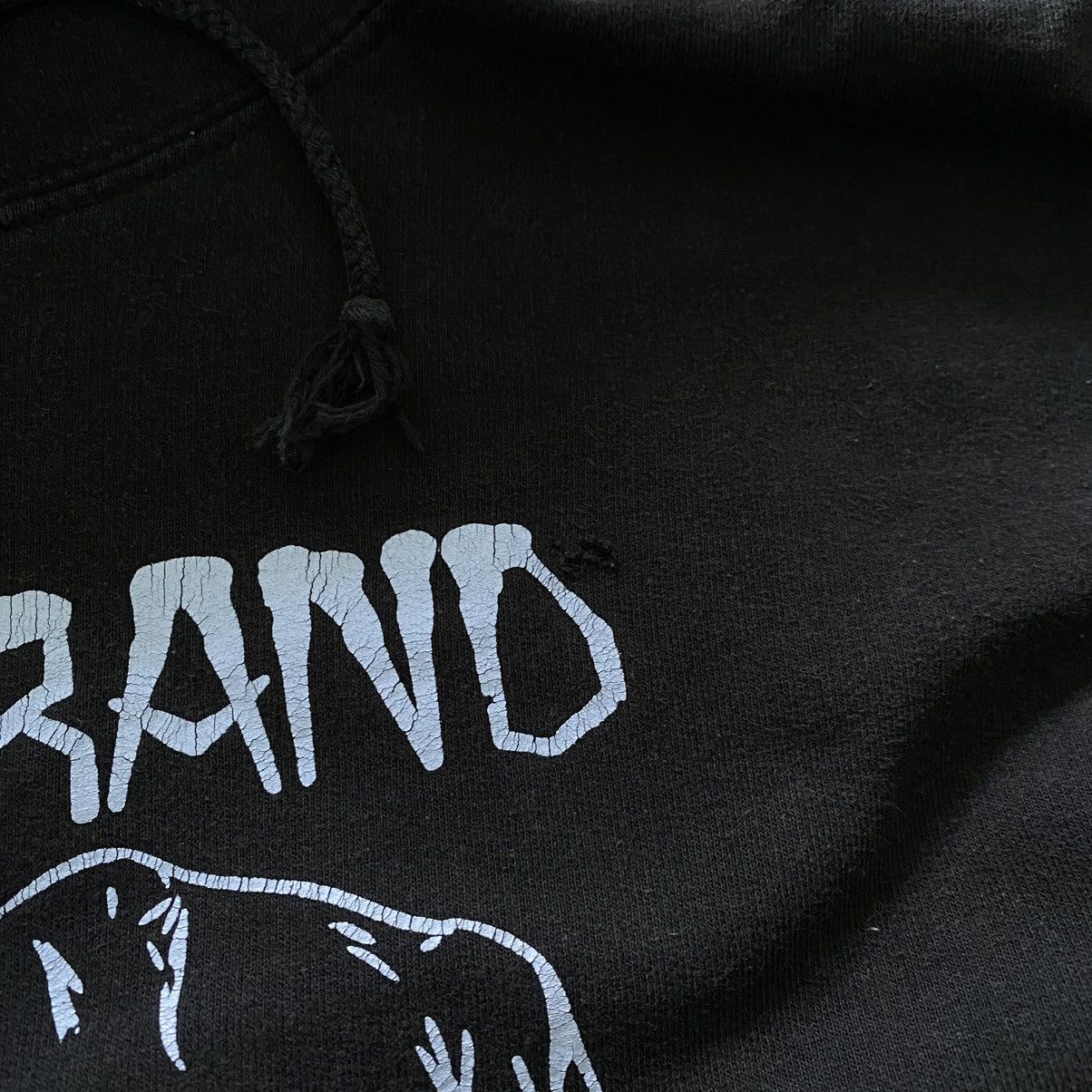 Vintage Vintage Zombie Skateboards Faded Trashed Blind Style Hoodie Size US M / EU 48-50 / 2 - 5 Thumbnail