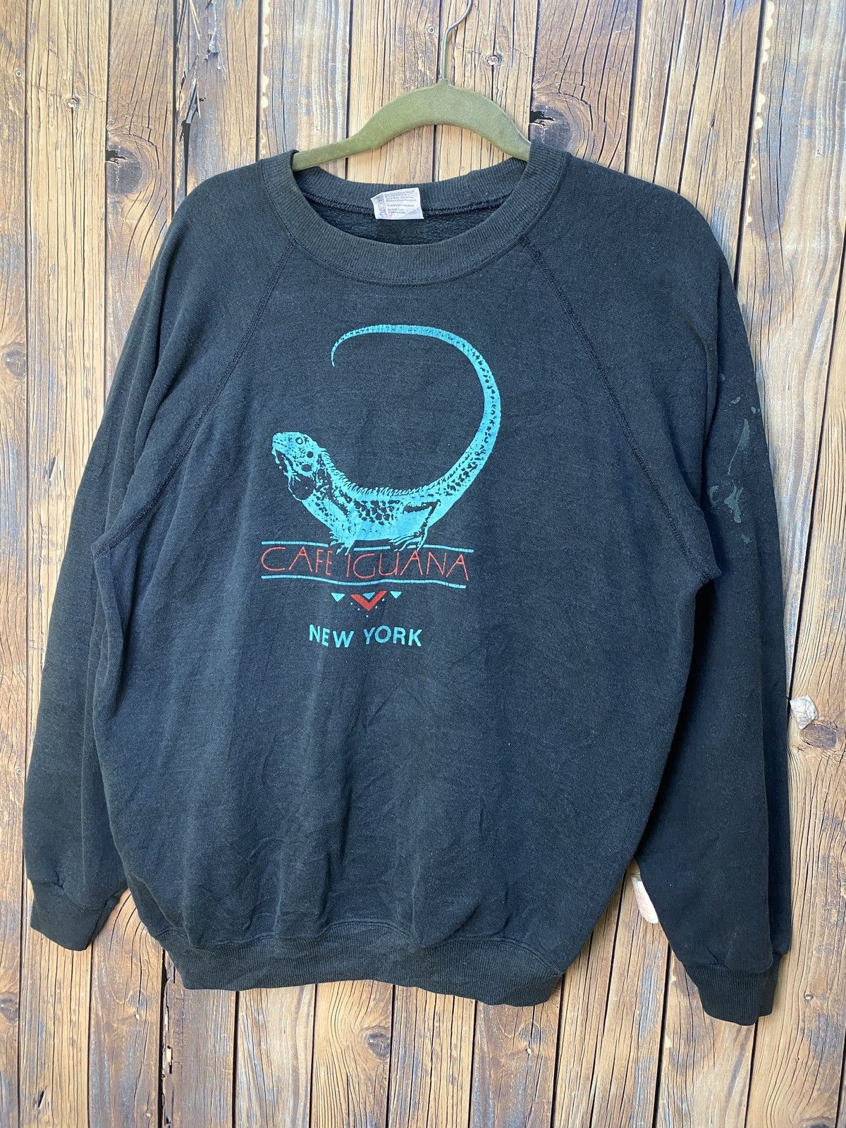 Hanes × Vintage Vintage hanes crewneck sweatshirt Size US XL / EU 56 / 4 - 1 Thumbnail