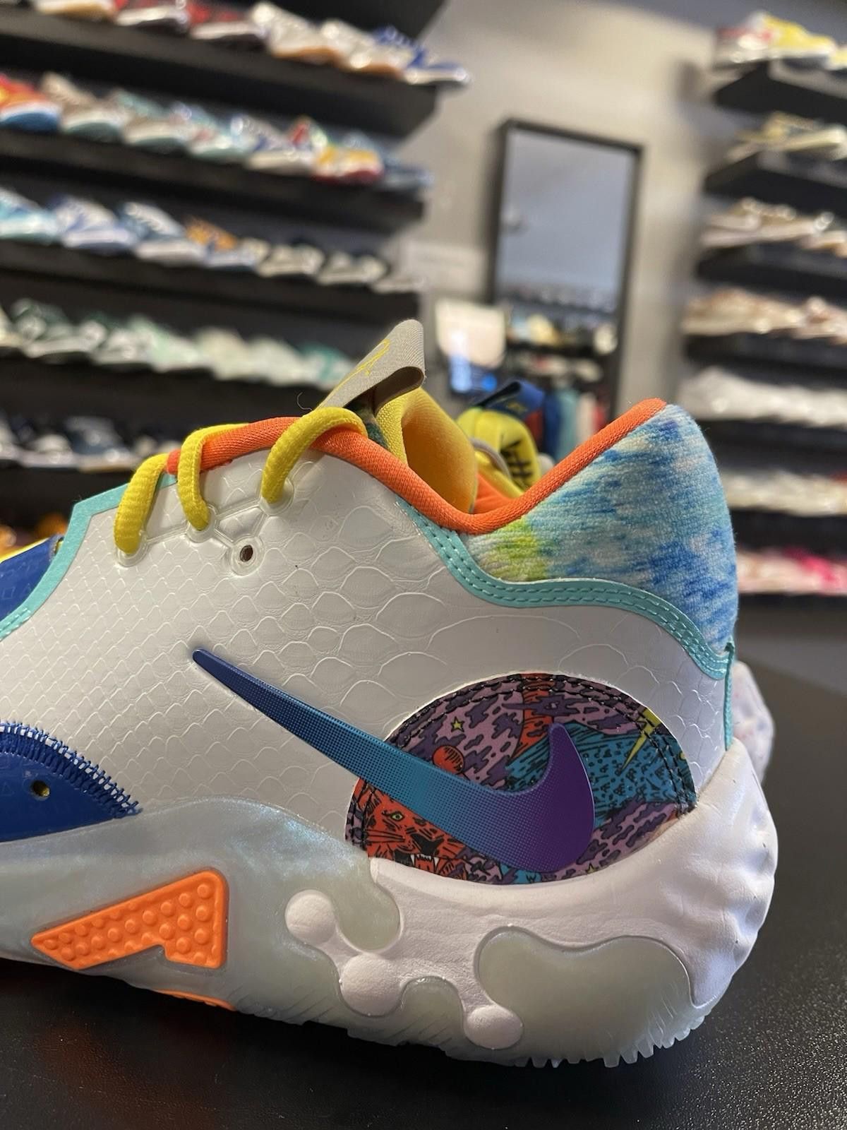 Nike Size 10.5 - Nike PG 6 What The Paul George Shoes Size US 10.5 / EU 43-44 - 5 Thumbnail