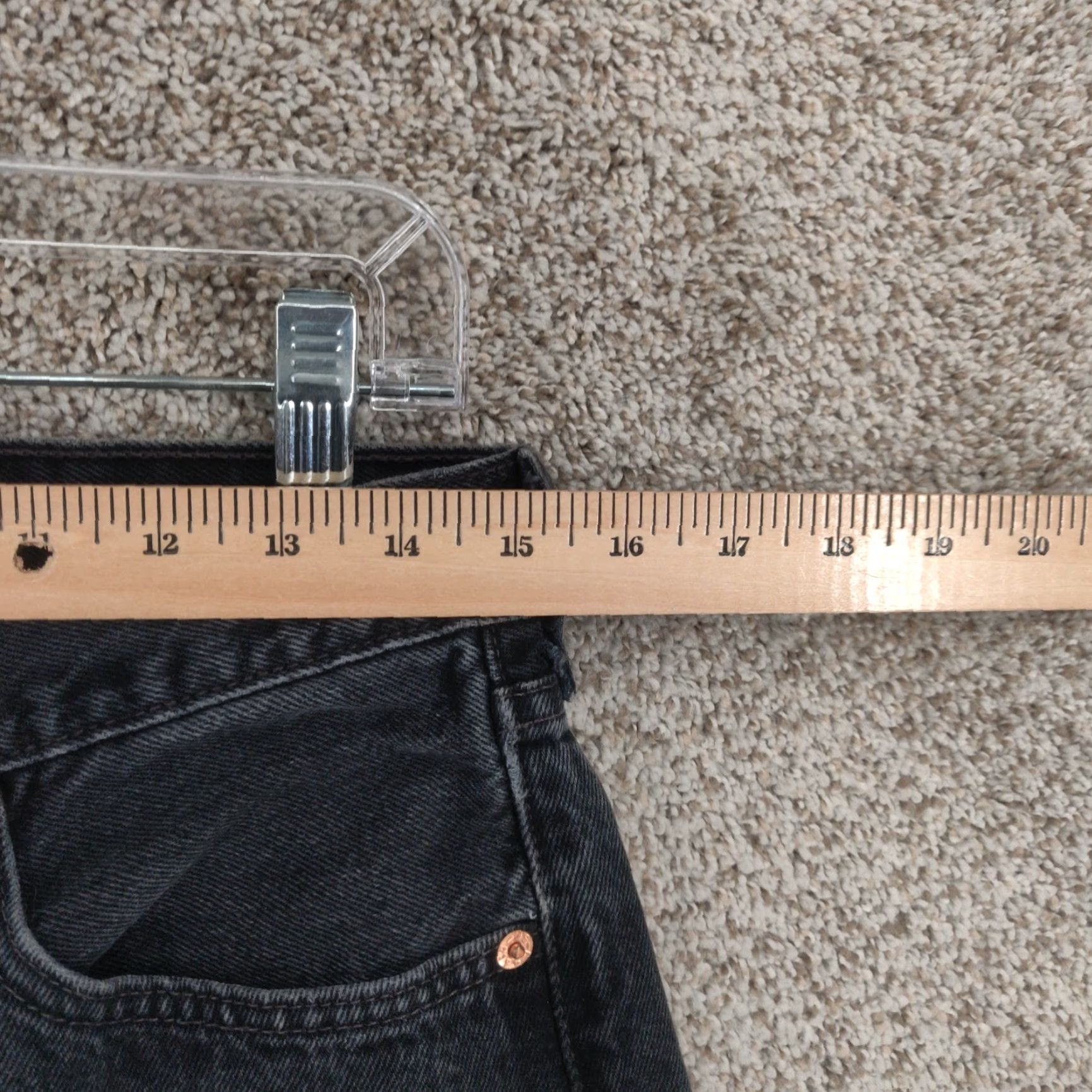 Levi's VINTAGE Levi's 501 Jeans Mens 32x30 Fits 30x30 Faded Black Button Fly USA 90's Size US 32 / EU 48 - 7 Thumbnail