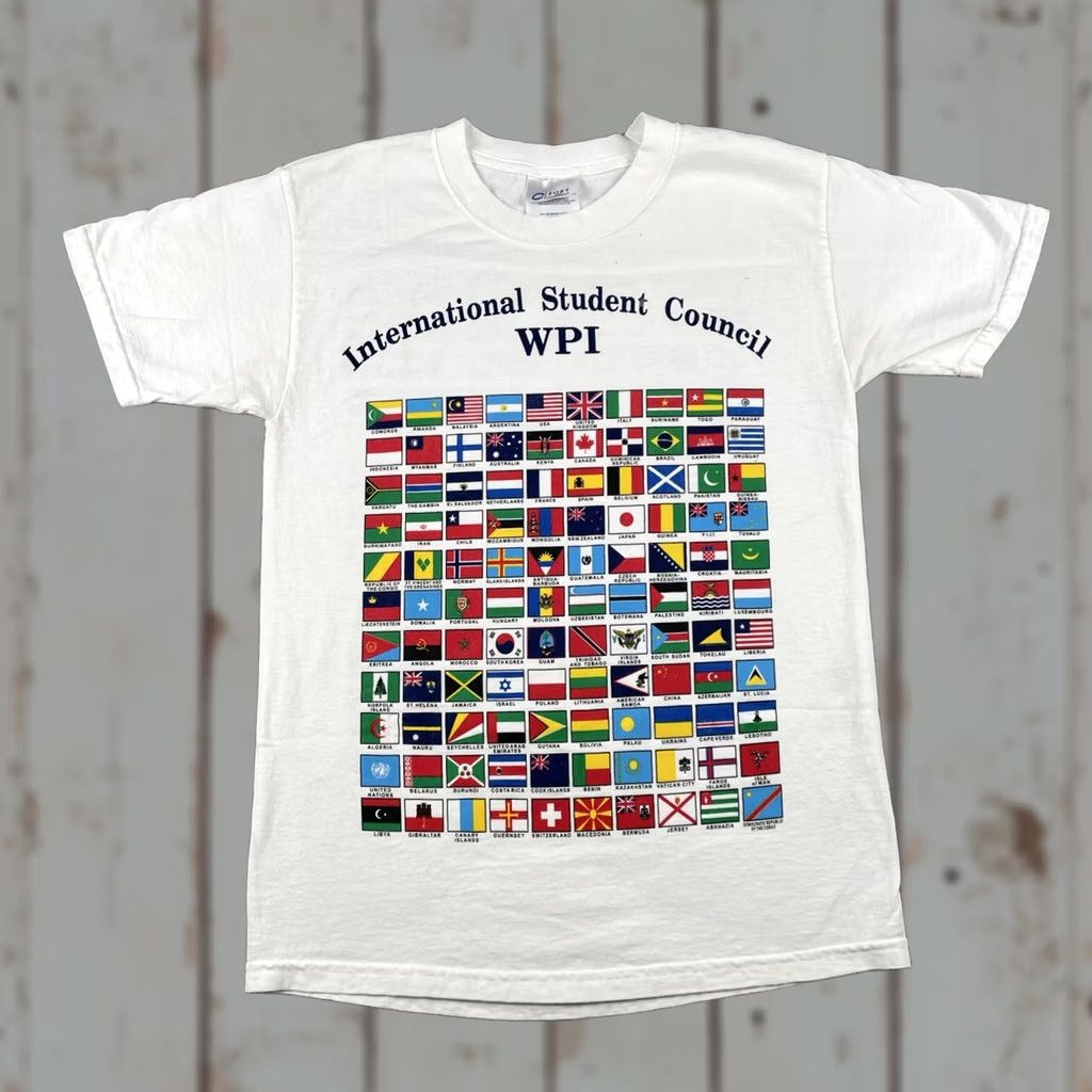 Port & Company VINTAGE Port & Company White Shirt T-Shirt Crew Neck Short Sleeve S Men's World Flags 90s Y2k Travel Abroad Culture Ships Planes Size US S / EU 44-46 / 1 - 1 Thumbnail