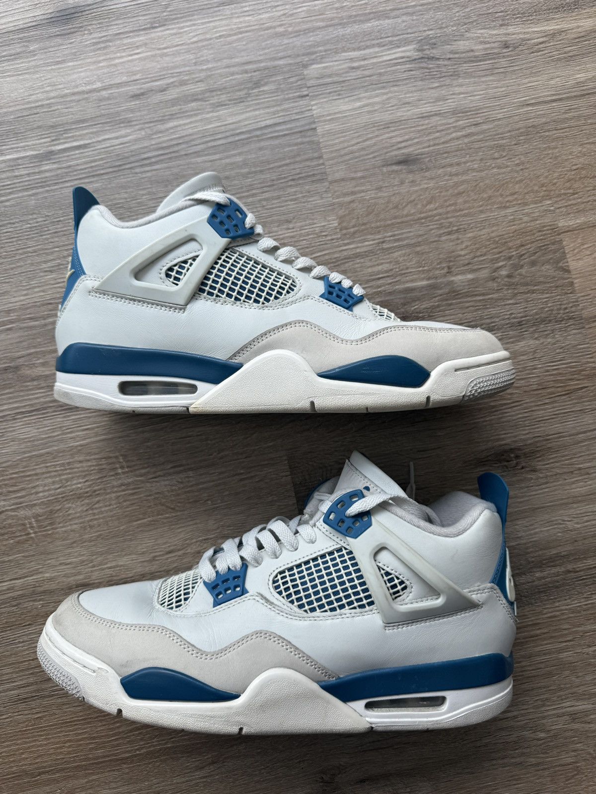Jordan Brand Jordan 4 Retro Military Blues Size US 11 / EU 44 - 1 Thumbnail