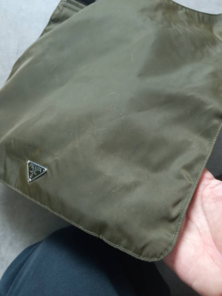 Prada PRADA NYLON MESSENGER BAG IN GREEN ARMY Size ONE SIZE - 14 Thumbnail