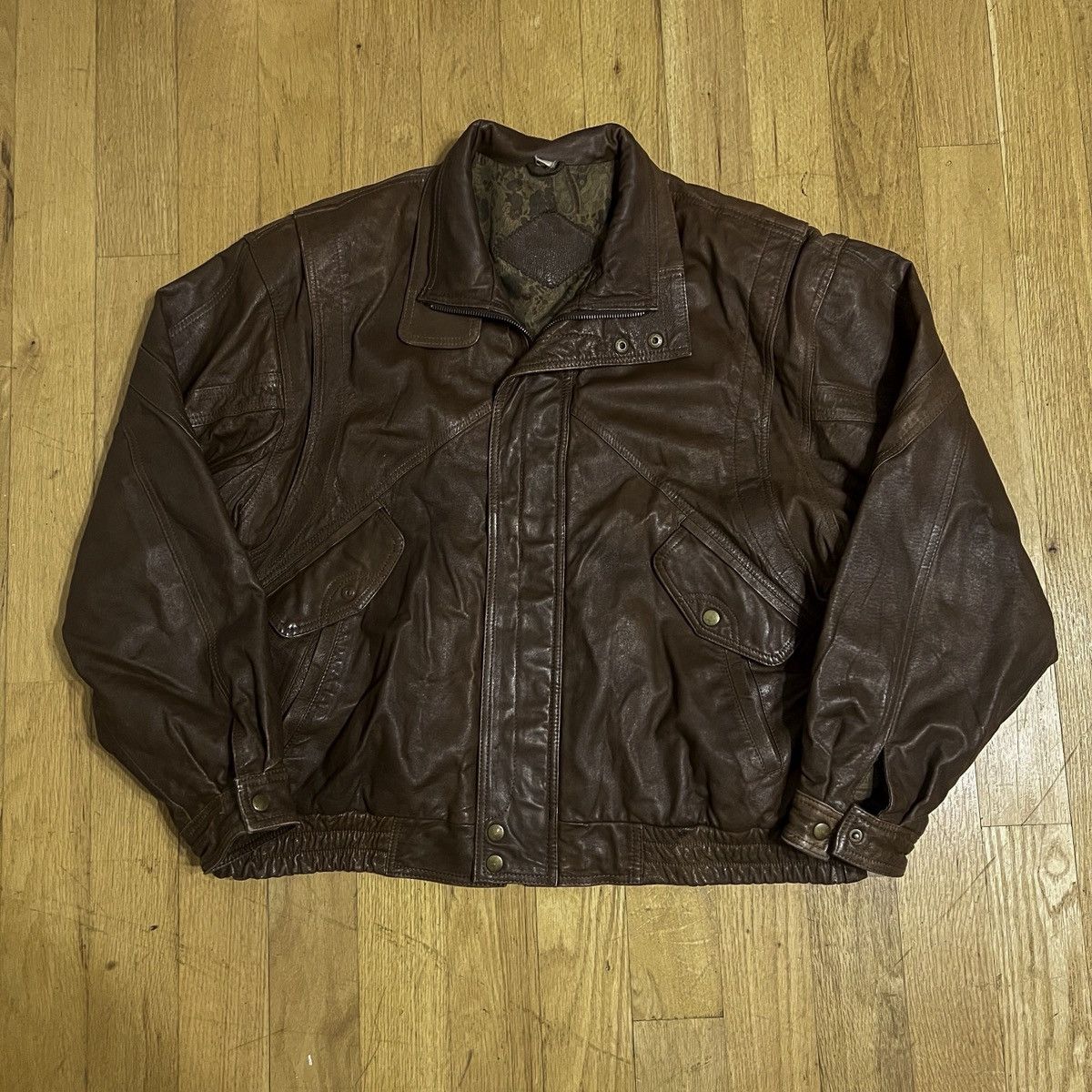 Other Vintage Brown Leather Bomber Jacket • Paisley Lining • XL Size US XL / EU 56 / 4 - 1 Thumbnail