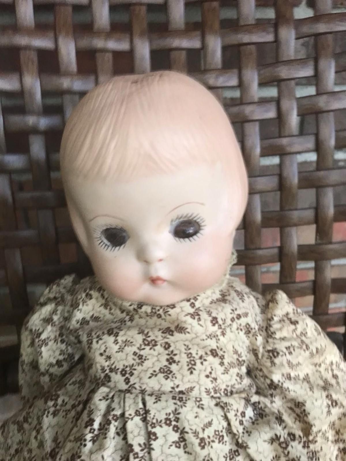 Designer VTG 1984 Ceramic Porcelain Doll Pat Benson McNees M -997- B Size ONE SIZE - 4 Thumbnail