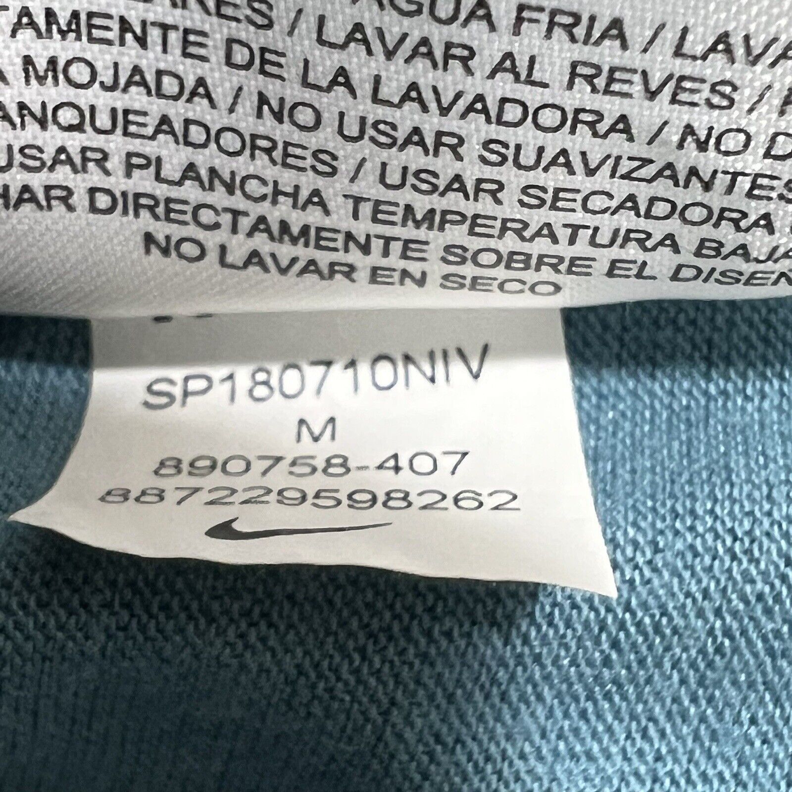 Nike Nike Medium T Shirt Teal Blue Swoosh Logo Crewneck Tee Size M / US 6-8 / IT 42-44 - 13 Thumbnail
